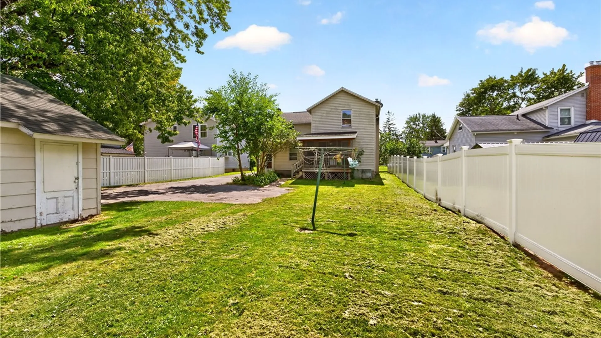 Property at 303-305 W Jackson Street, Palmyra, NY 14522 26