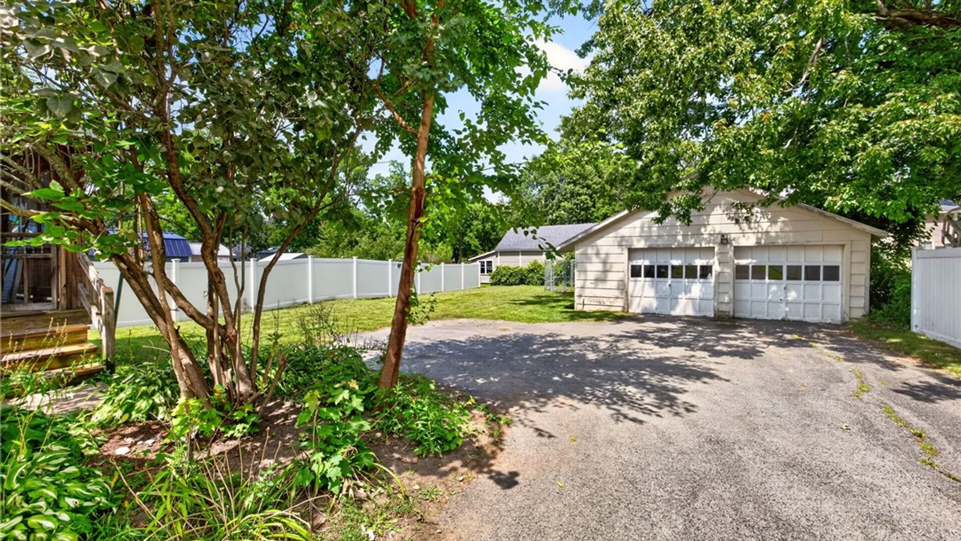 Property at 303-305 W Jackson Street, Palmyra, NY 14522 28