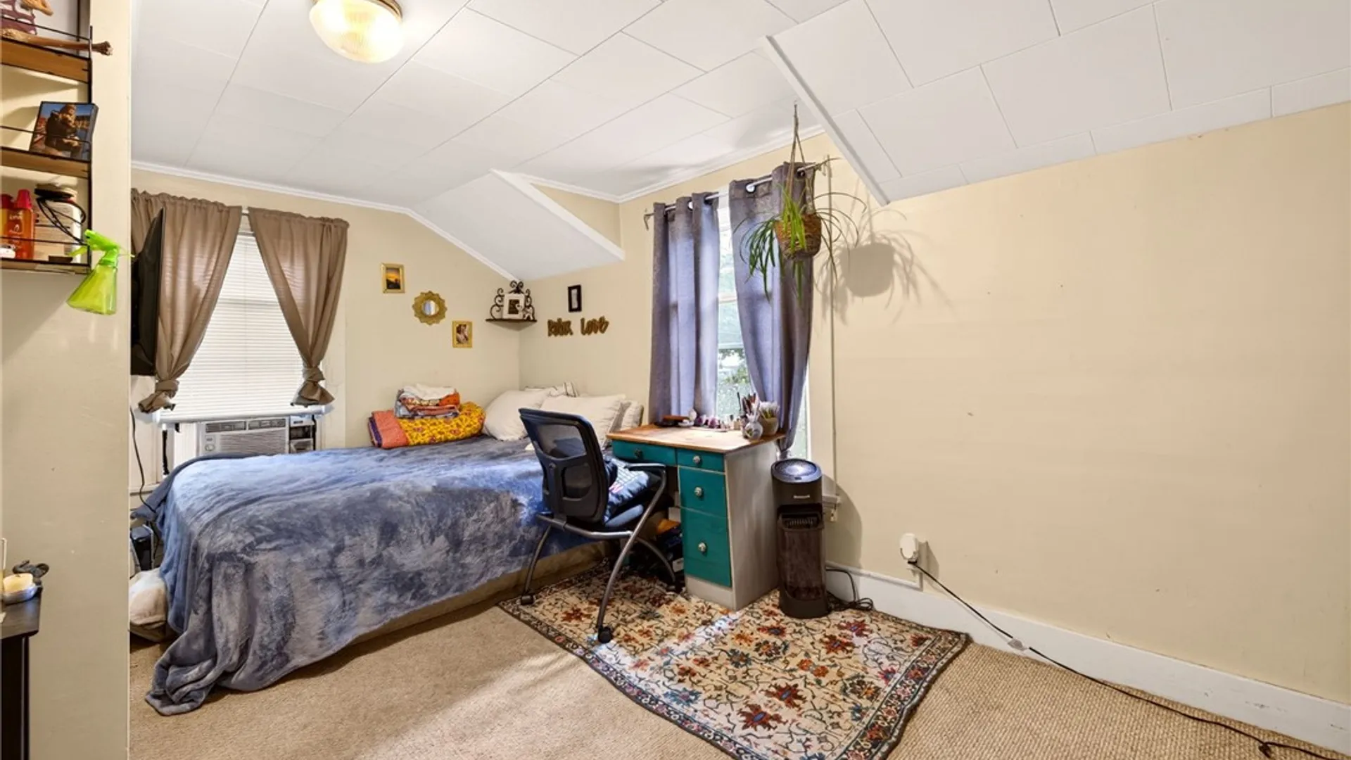 Property at 303-305 W Jackson Street, Palmyra, NY 14522 10