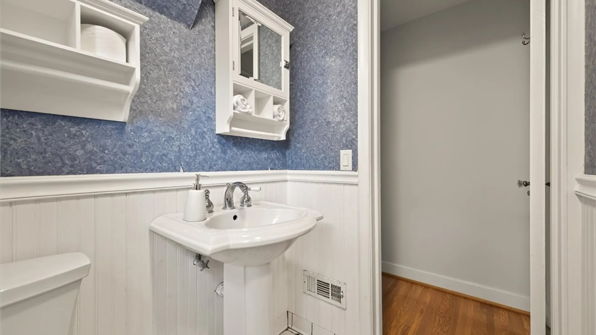 Property at 186 Ridgemont Drive, Greece, NY 14626 22