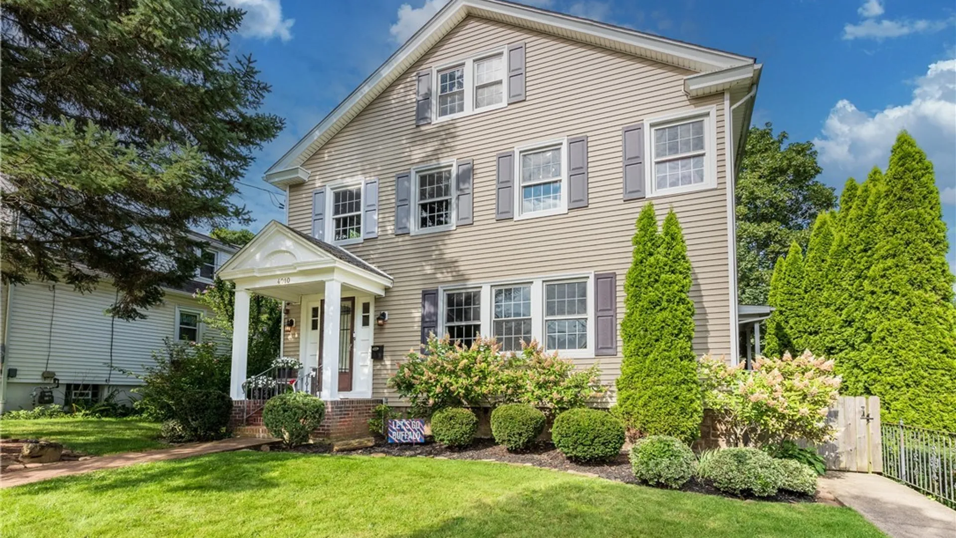 Property at 4010 Carroll Street, Niagara Falls, NY 14305 3