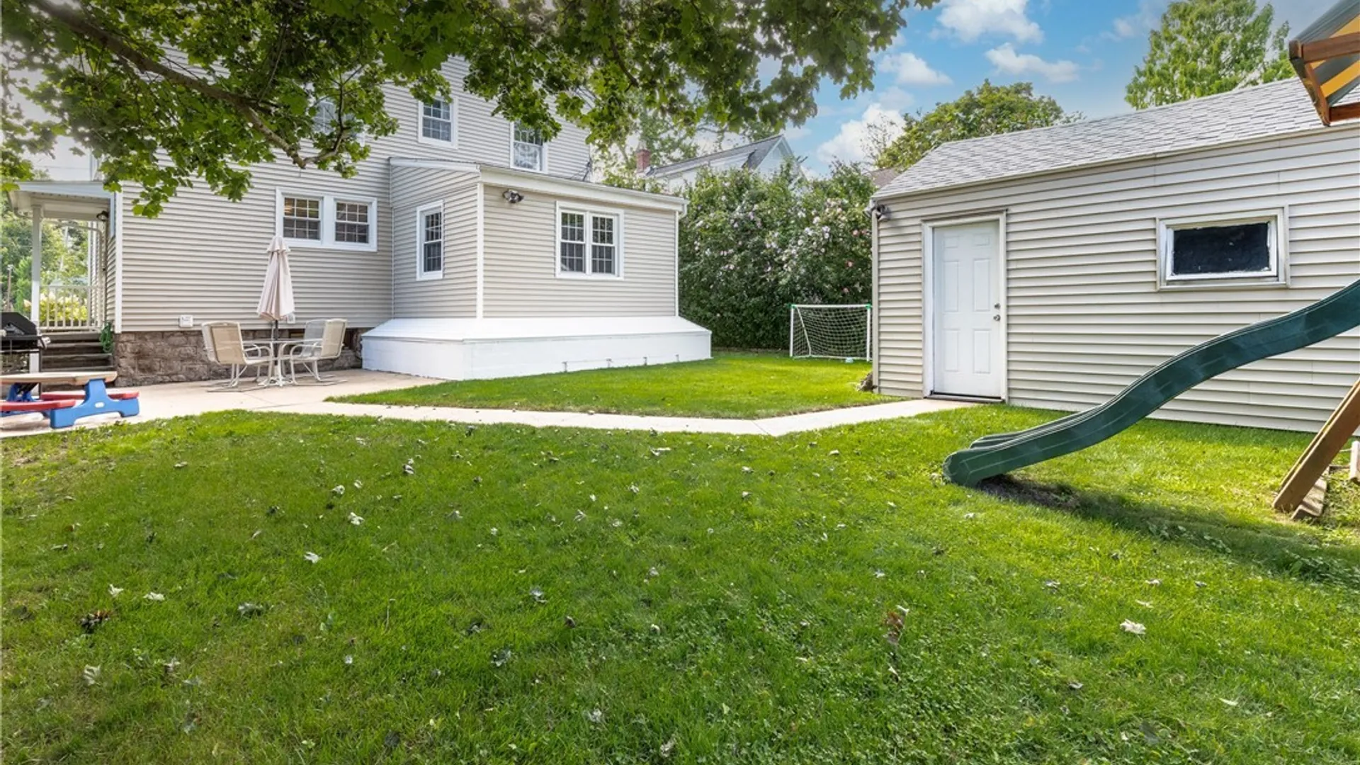 Property at 4010 Carroll Street, Niagara Falls, NY 14305 7