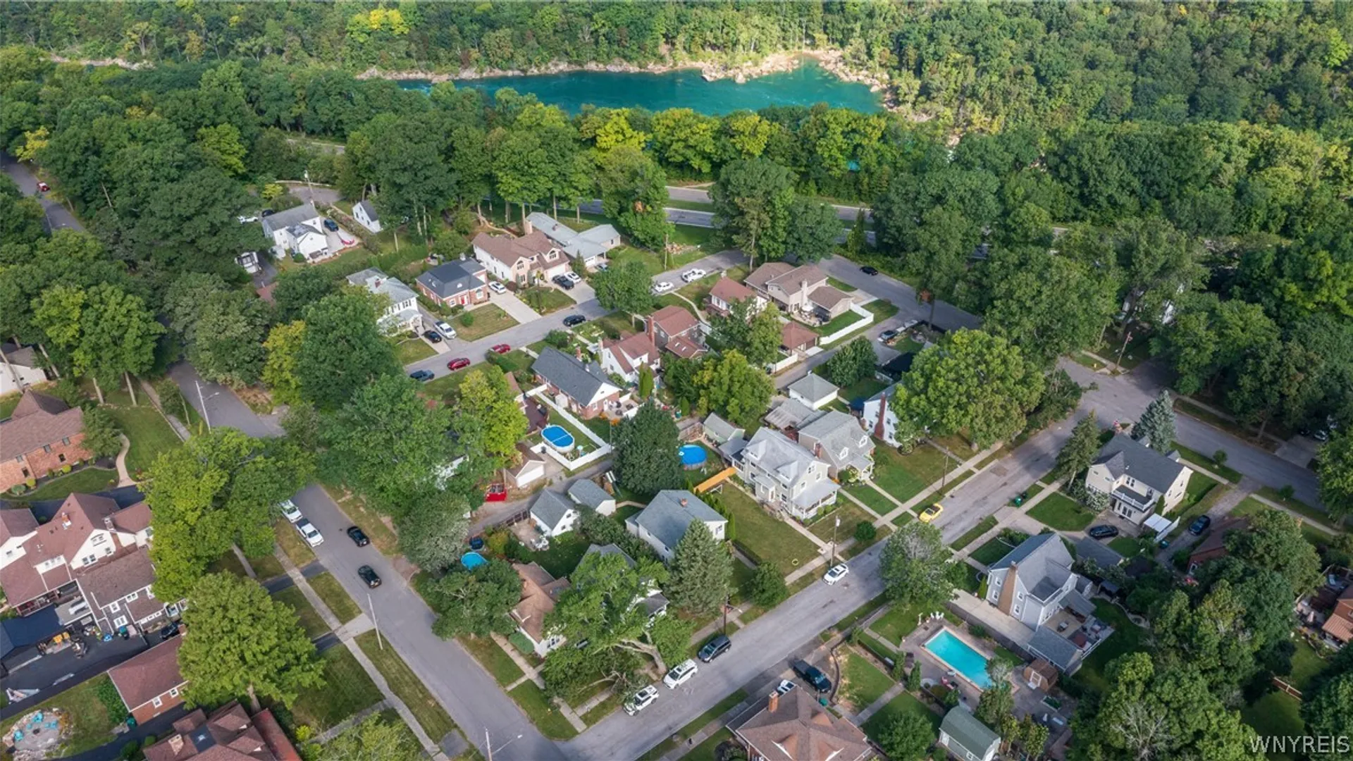 Property at 4010 Carroll Street, Niagara Falls, NY 14305 12