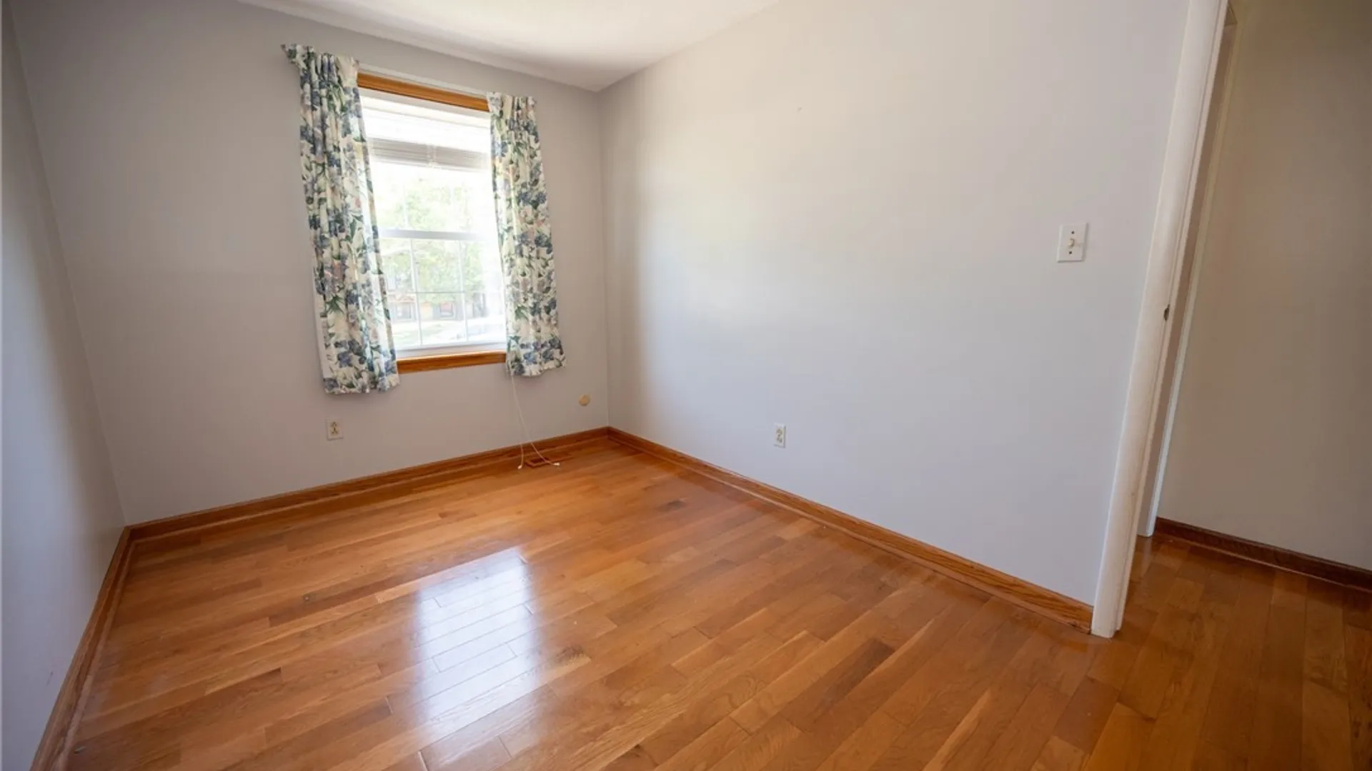 Property at 80 Theresa Court, West Seneca, NY 14224 16