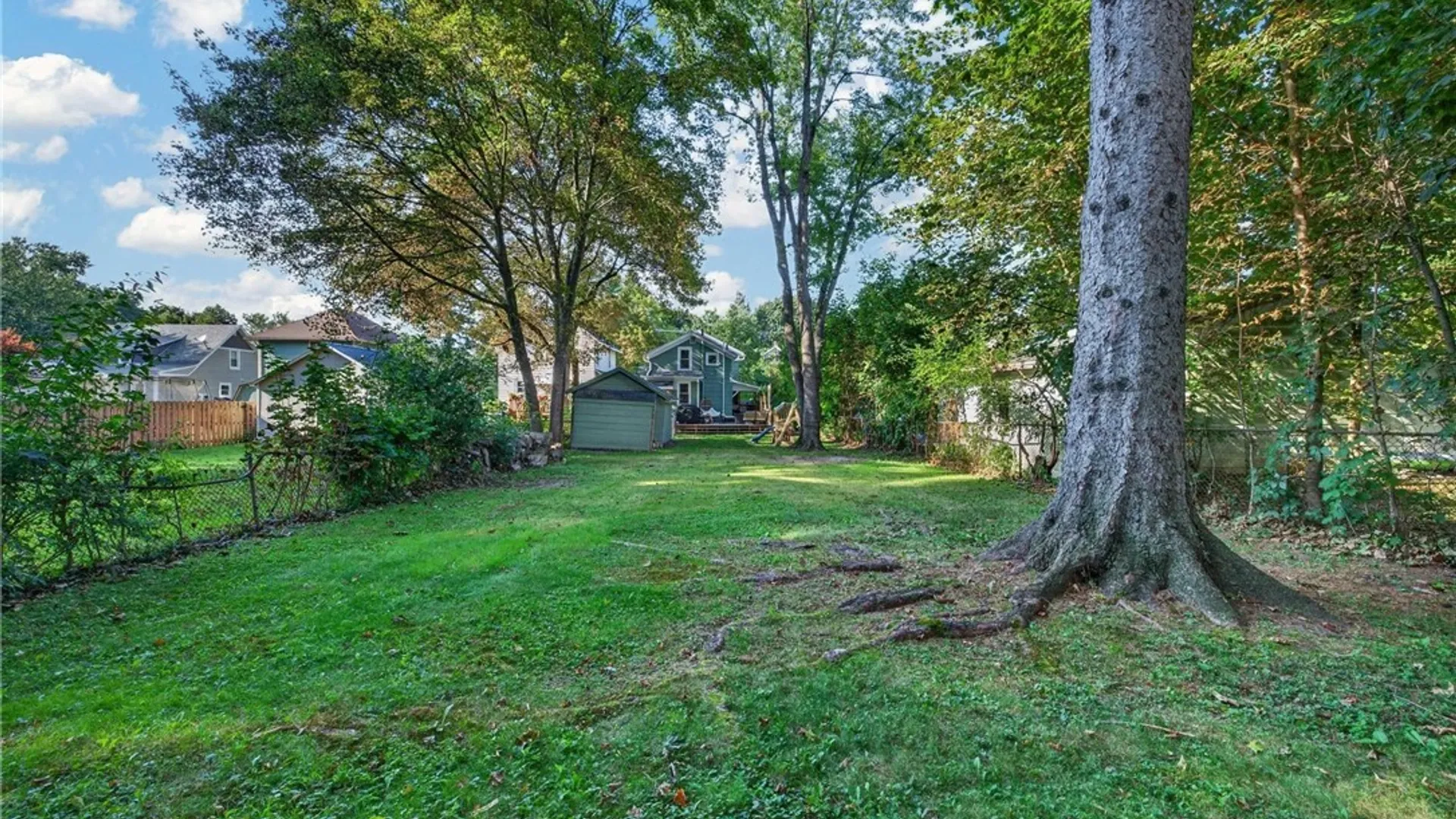 Property at 224 Pleasant Avenue, Hamburg, NY 14075 48