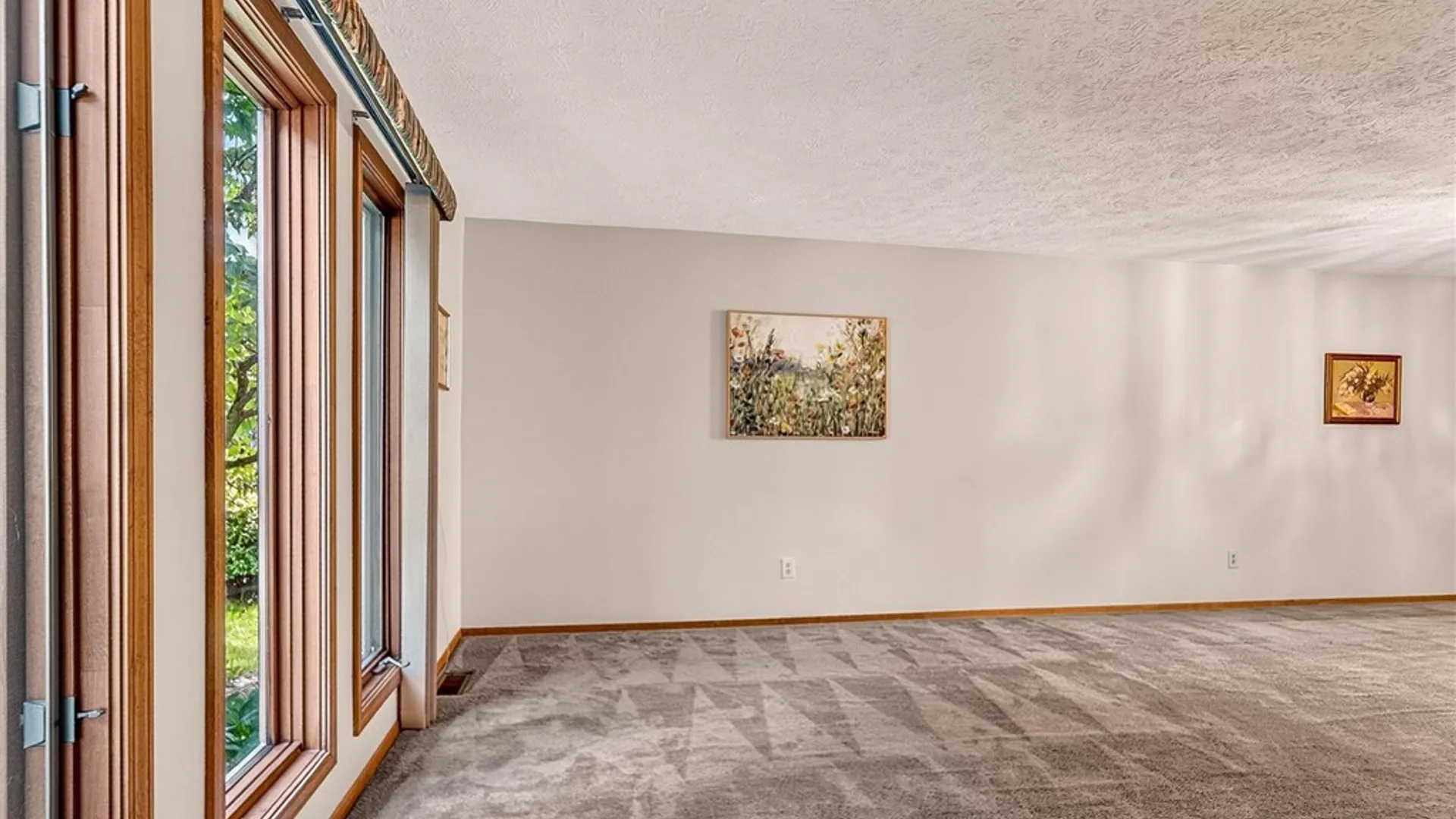 Property at 180 Brush Creek Drive, Greece, NY 14612 10