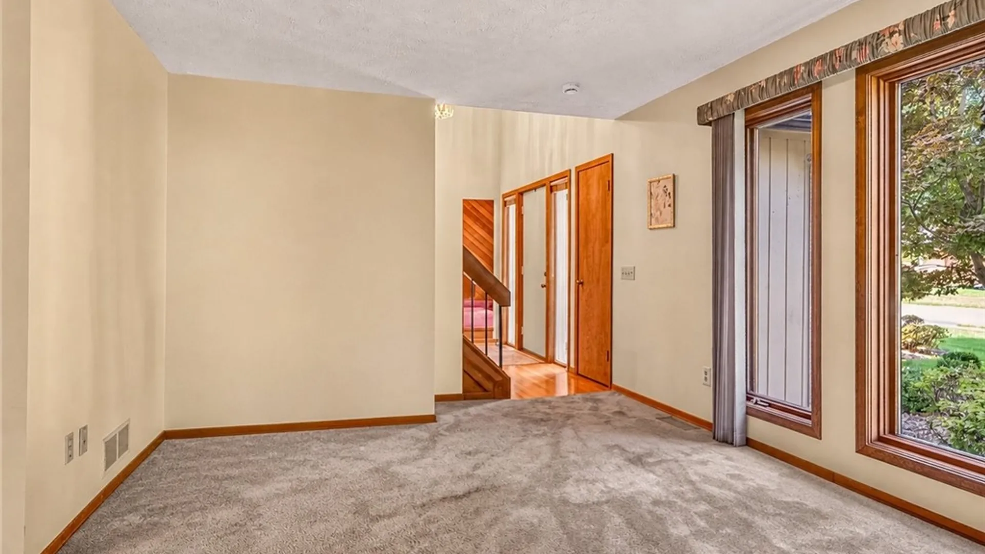 Property at 180 Brush Creek Drive, Greece, NY 14612 11
