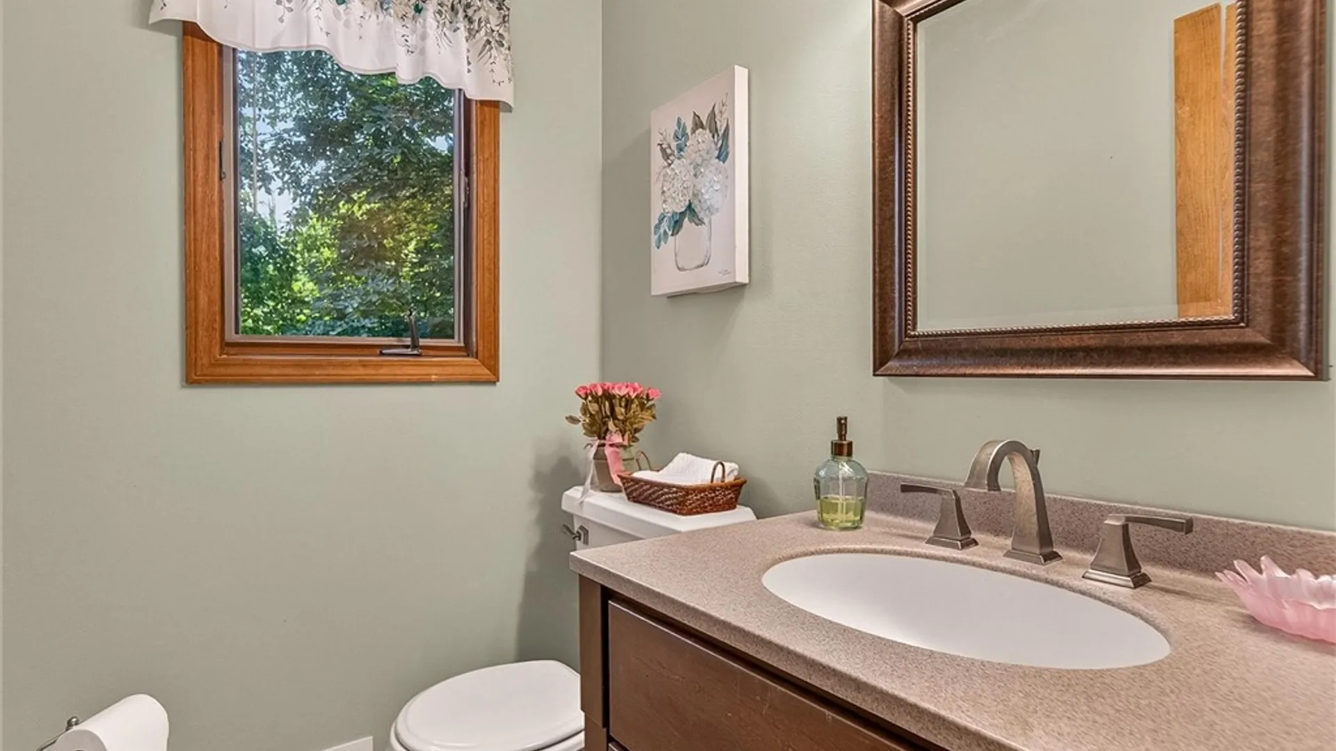 Property at 180 Brush Creek Drive, Greece, NY 14612 22