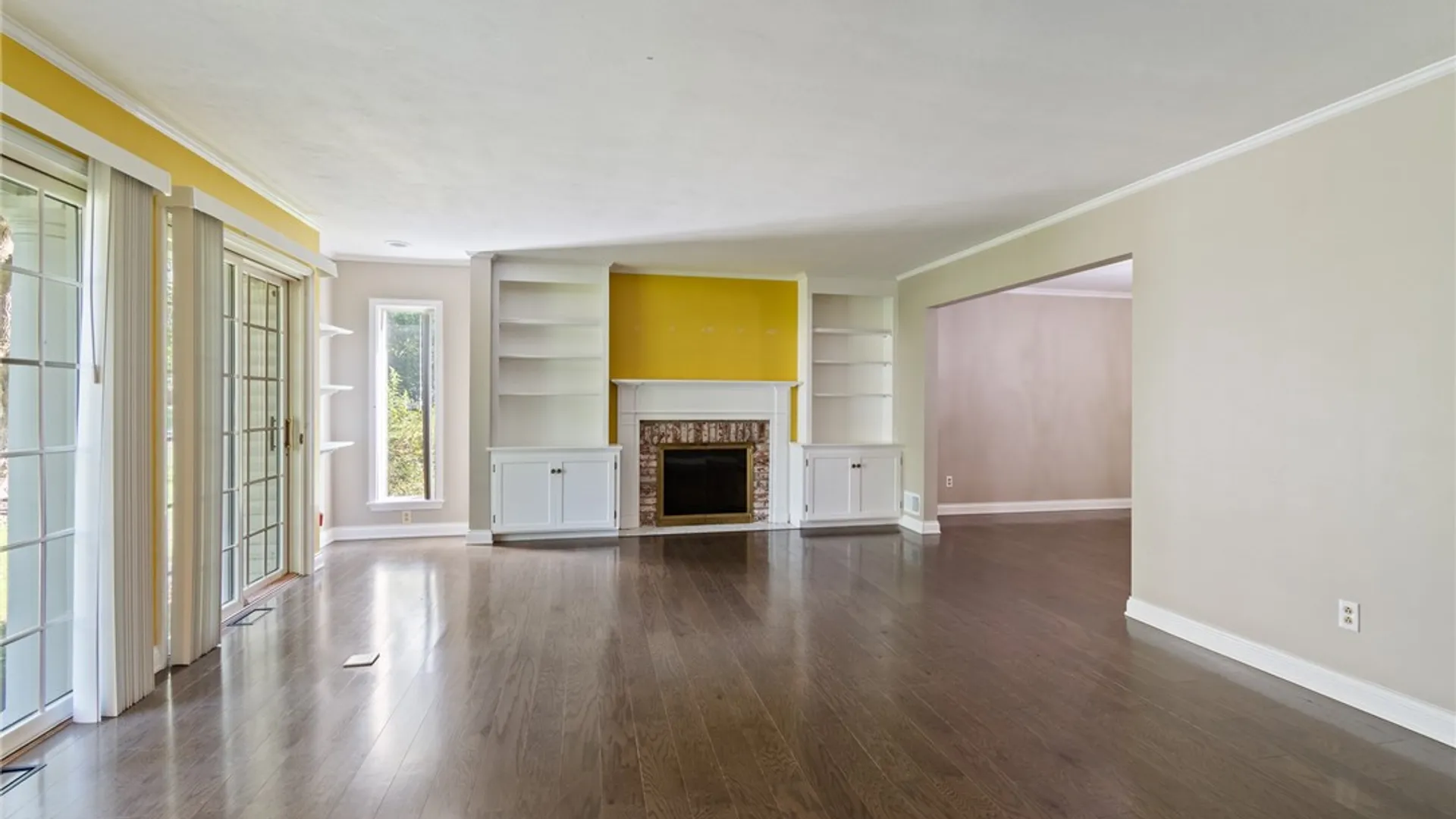 Property at 26 Rippingale Road, Pittsford, NY 14534 10