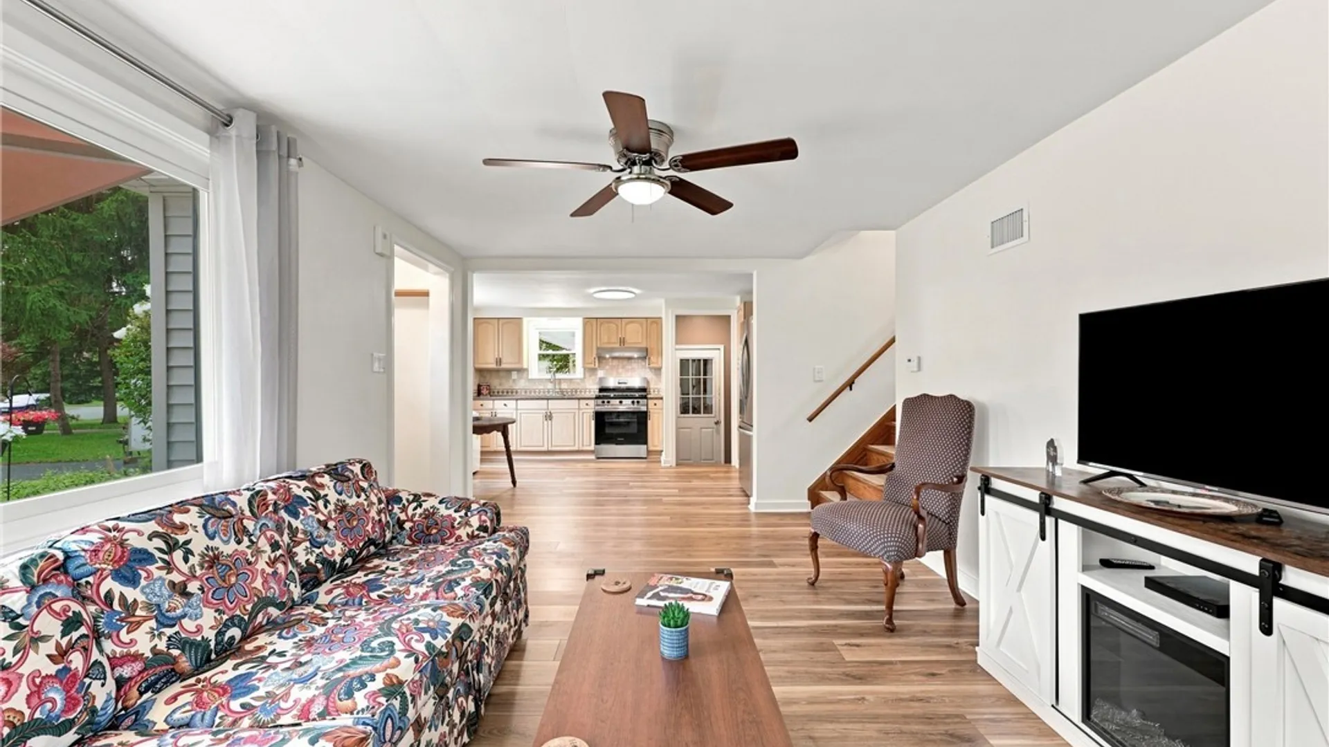 Property at 8730 Sunset Drive, Clarence, NY 14221 10
