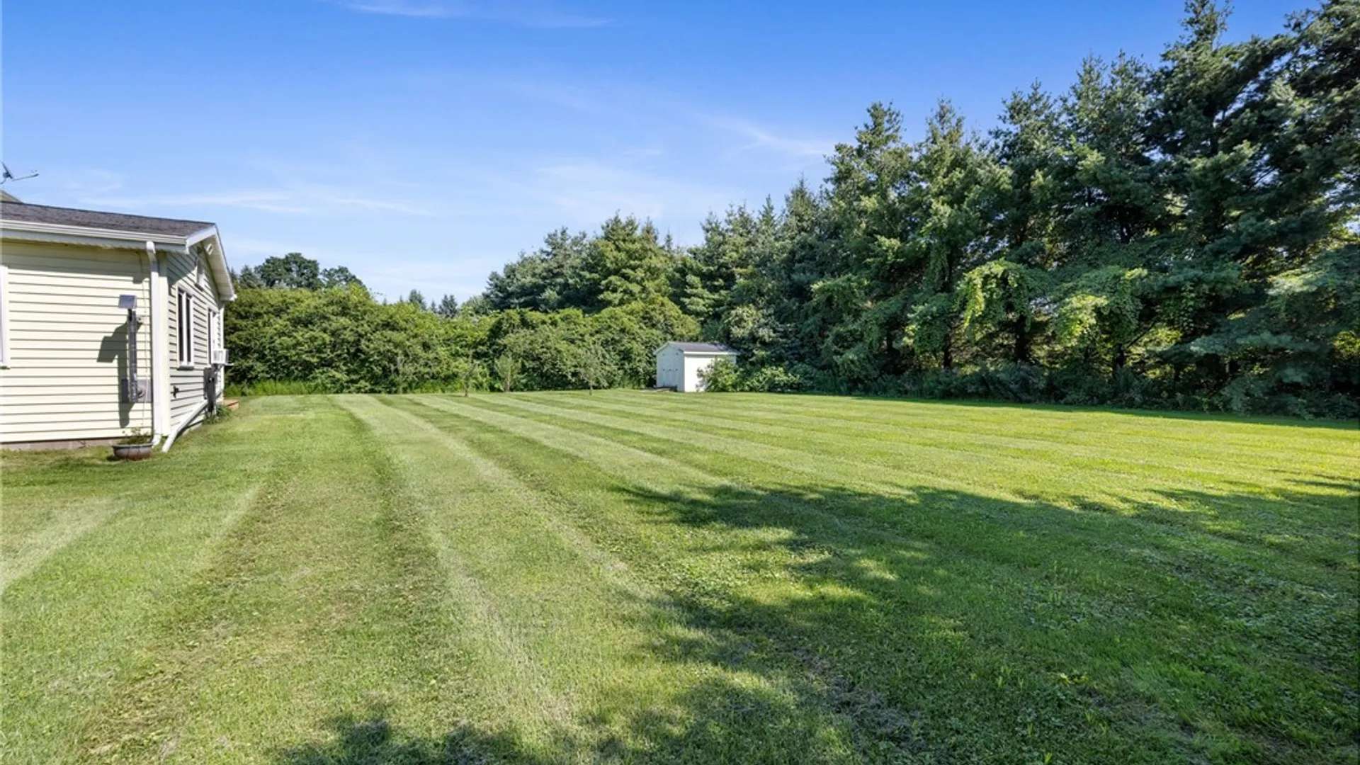 Property at 1859 State Road, Webster, NY 14580 5