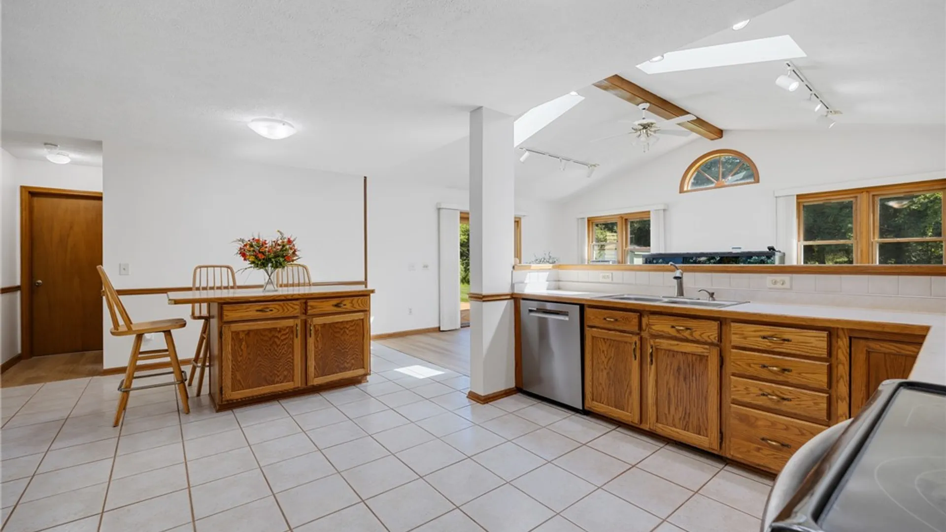 Property at 1859 State Road, Webster, NY 14580 11