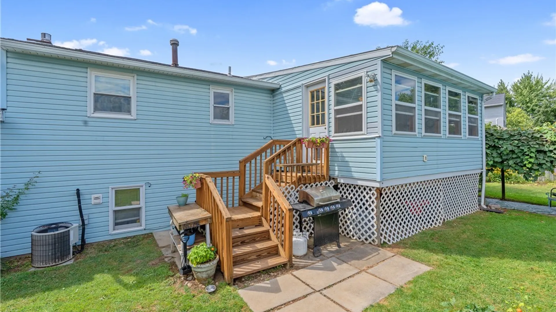 Property at 5379 Vineyard Drive, Clay, NY 13041 32