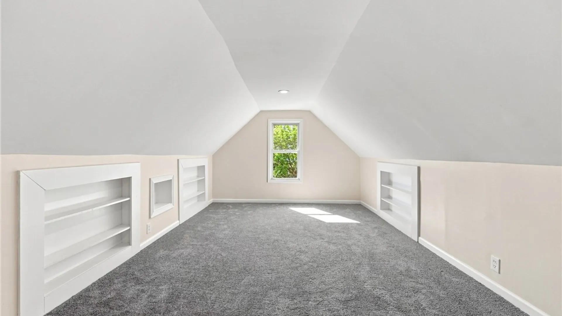 Property at 16 Prairie Avenue, Buffalo, NY 14207 26