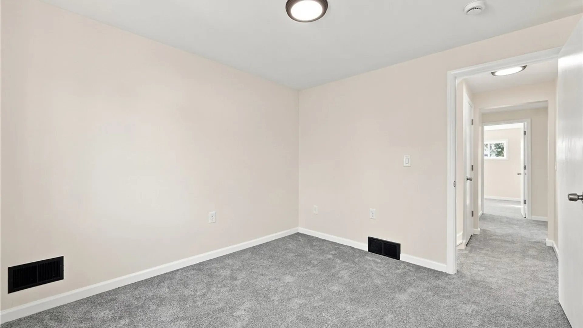 Property at 16 Prairie Avenue, Buffalo, NY 14207 18