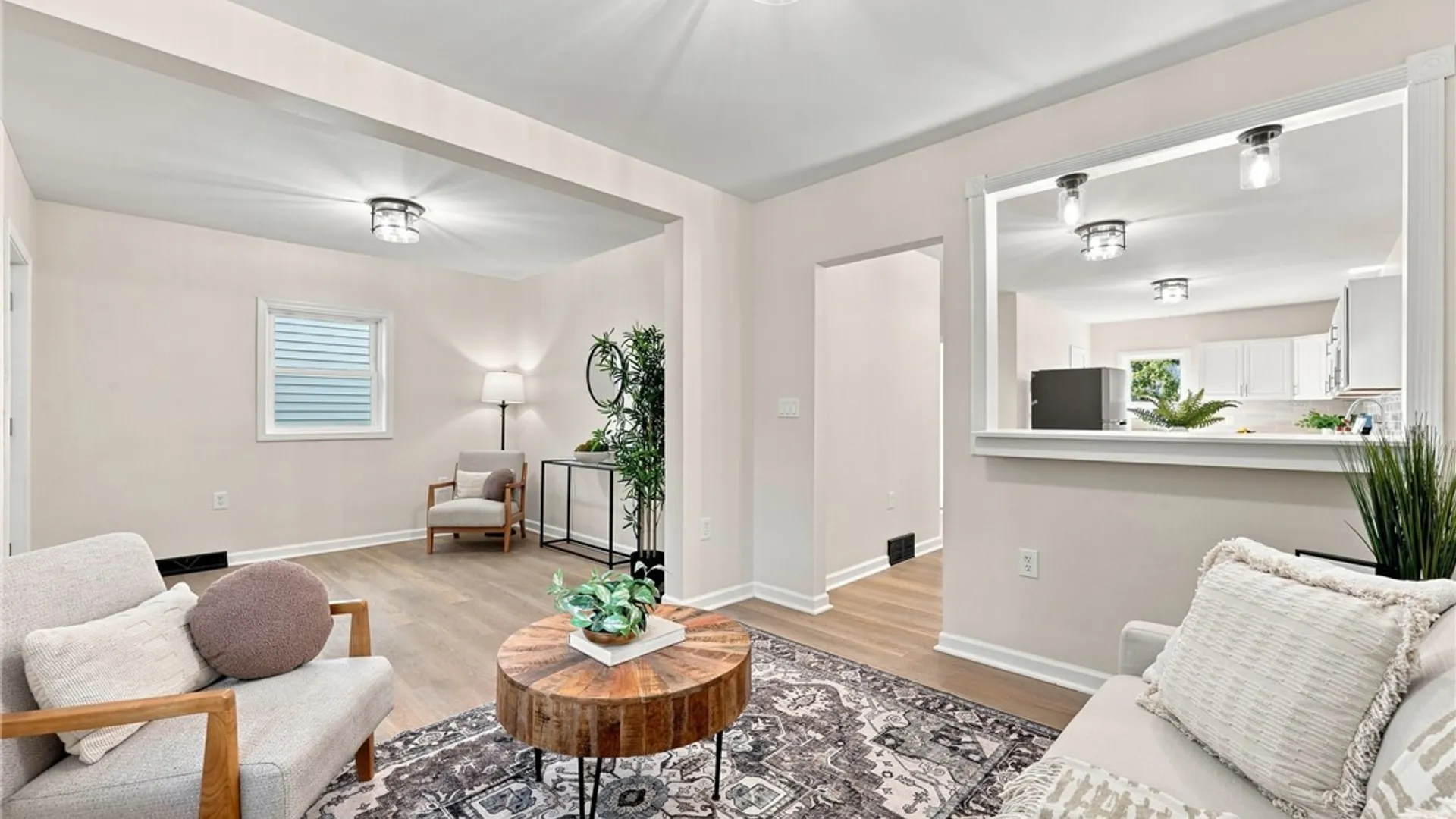 Property at 16 Prairie Avenue, Buffalo, NY 14207 5