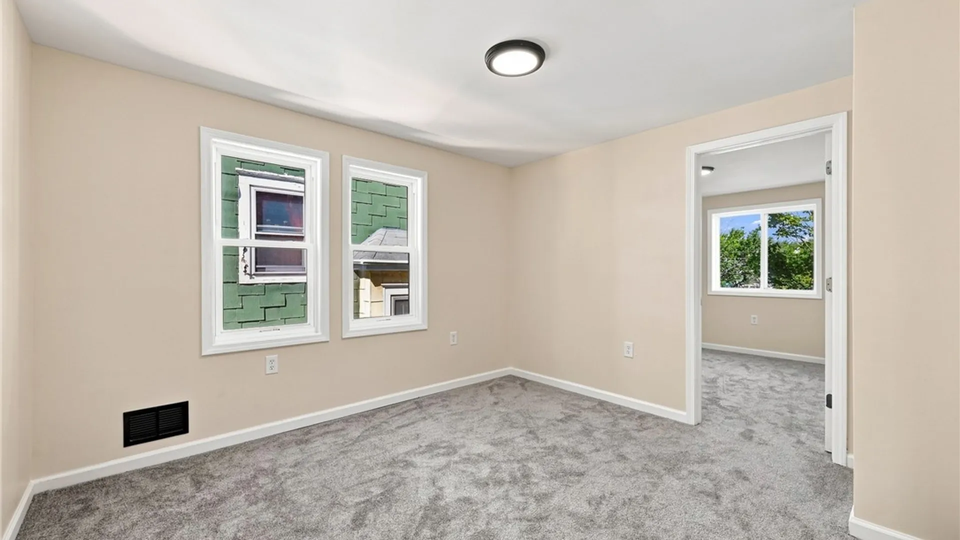 Property at 16 Prairie Avenue, Buffalo, NY 14207 20