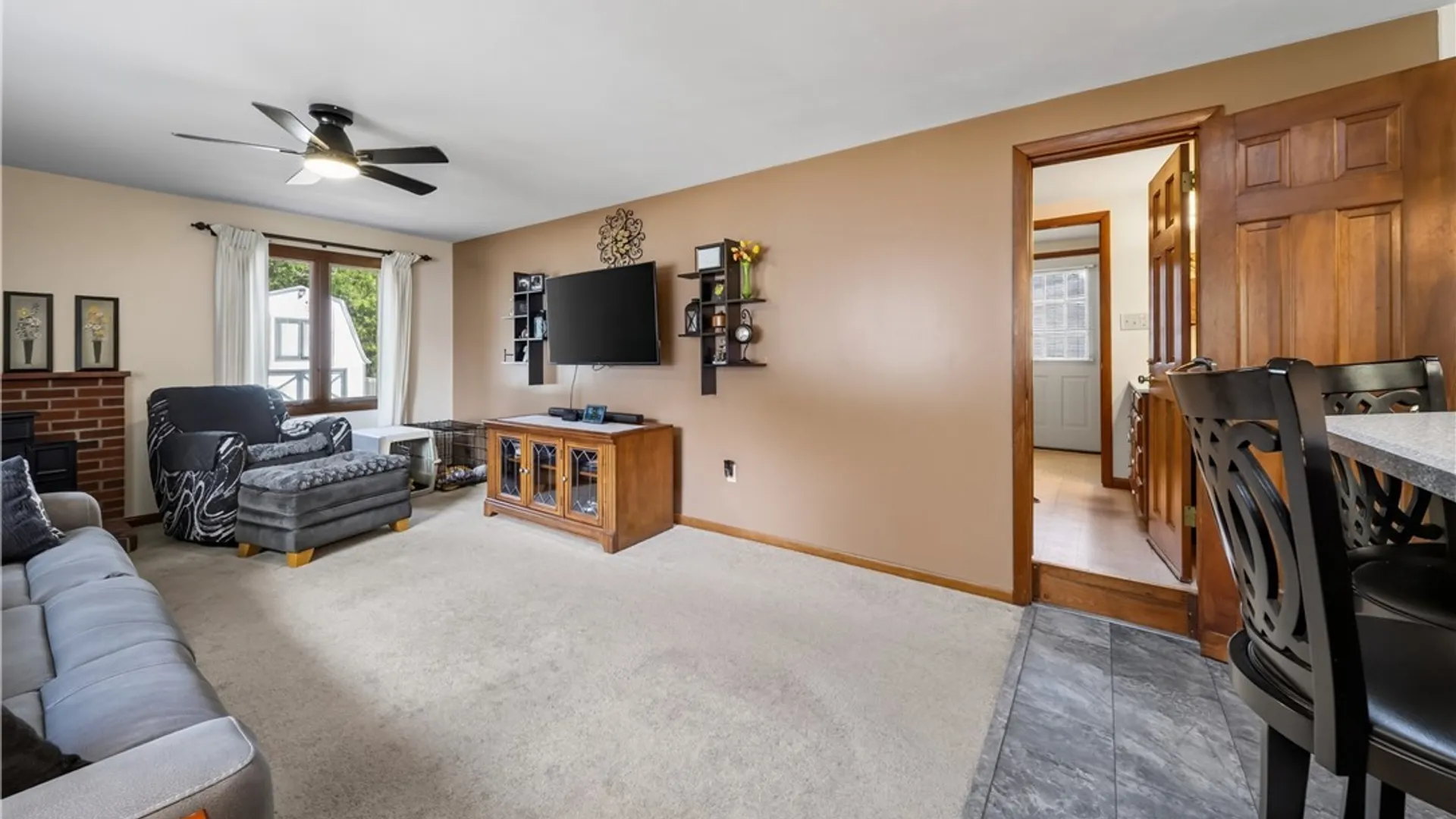 Property at 106 Edden Ln, Clay, NY 13212 16