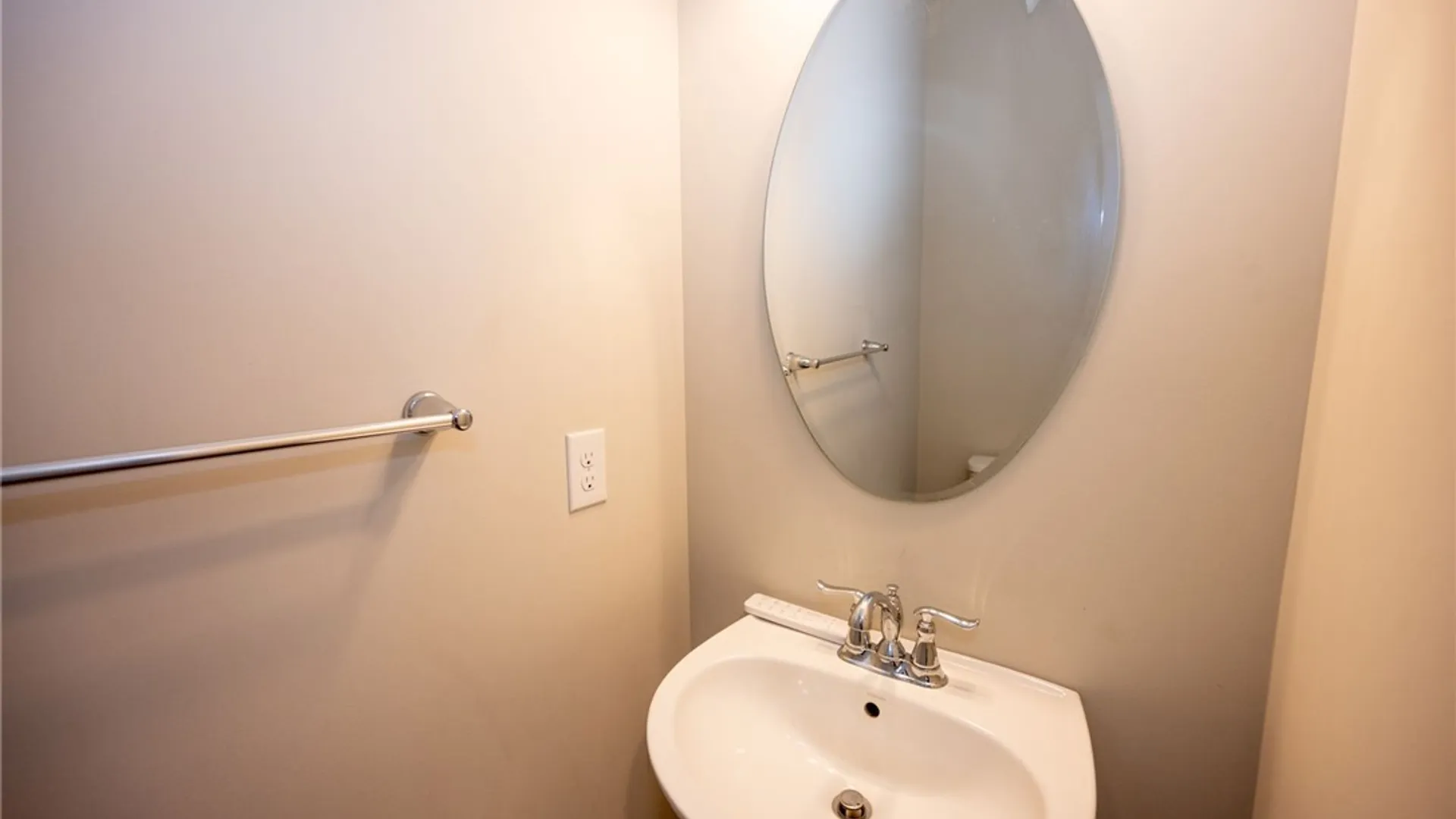 Property at 4203 Arthur Court, Hamburg, NY 14075 13