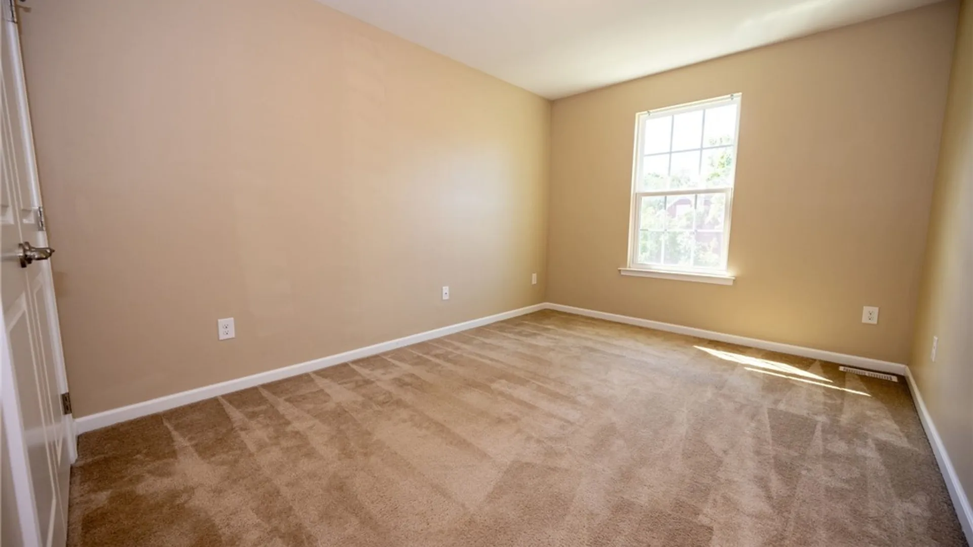 Property at 4203 Arthur Court, Hamburg, NY 14075 25