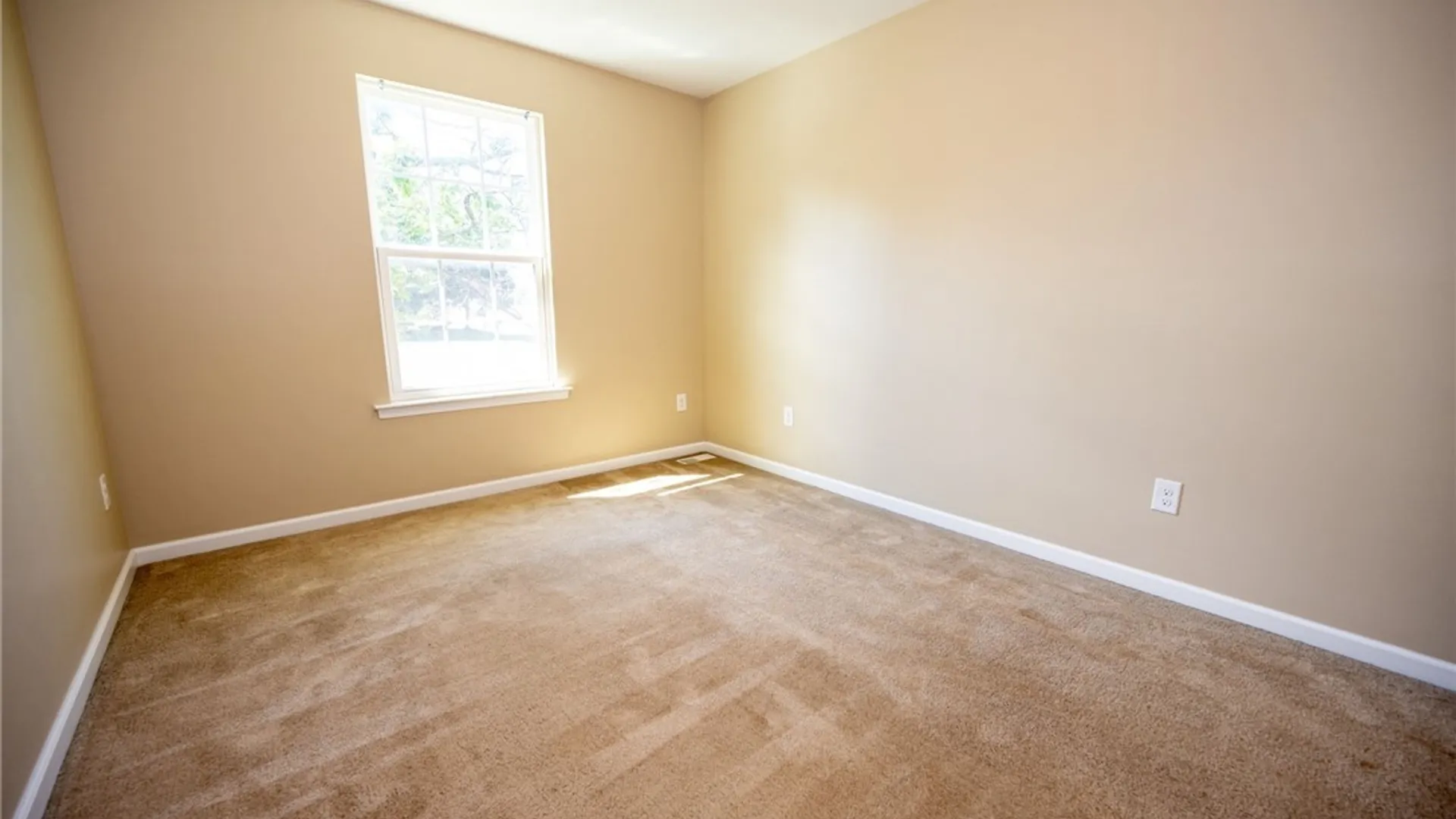 Property at 4203 Arthur Court, Hamburg, NY 14075 26
