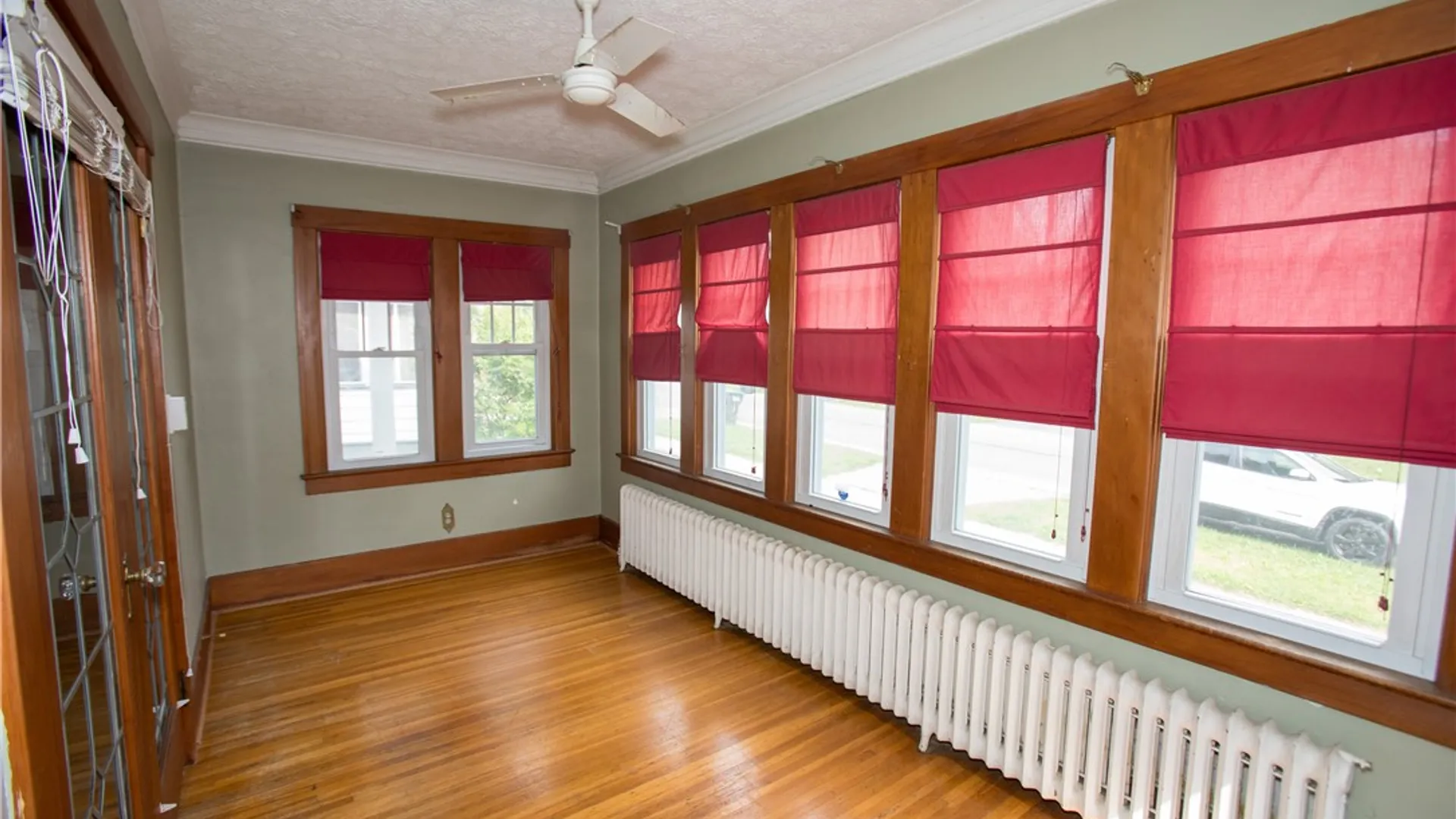 Property at 91 Culver Pkwy, Irondequoit, NY 14609 10