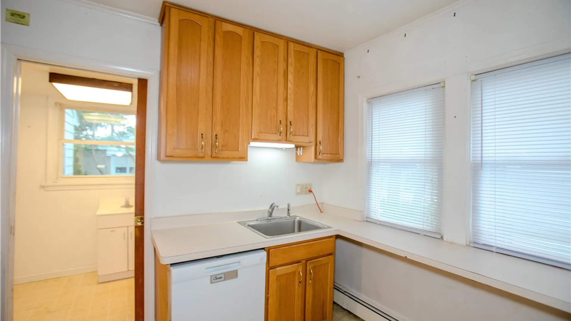 Property at 91 Culver Pkwy, Irondequoit, NY 14609 19
