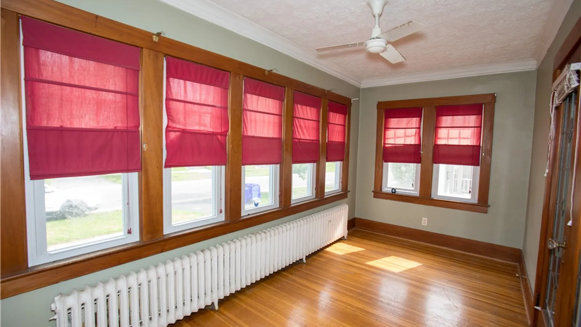 Property at 91 Culver Pkwy, Irondequoit, NY 14609 9