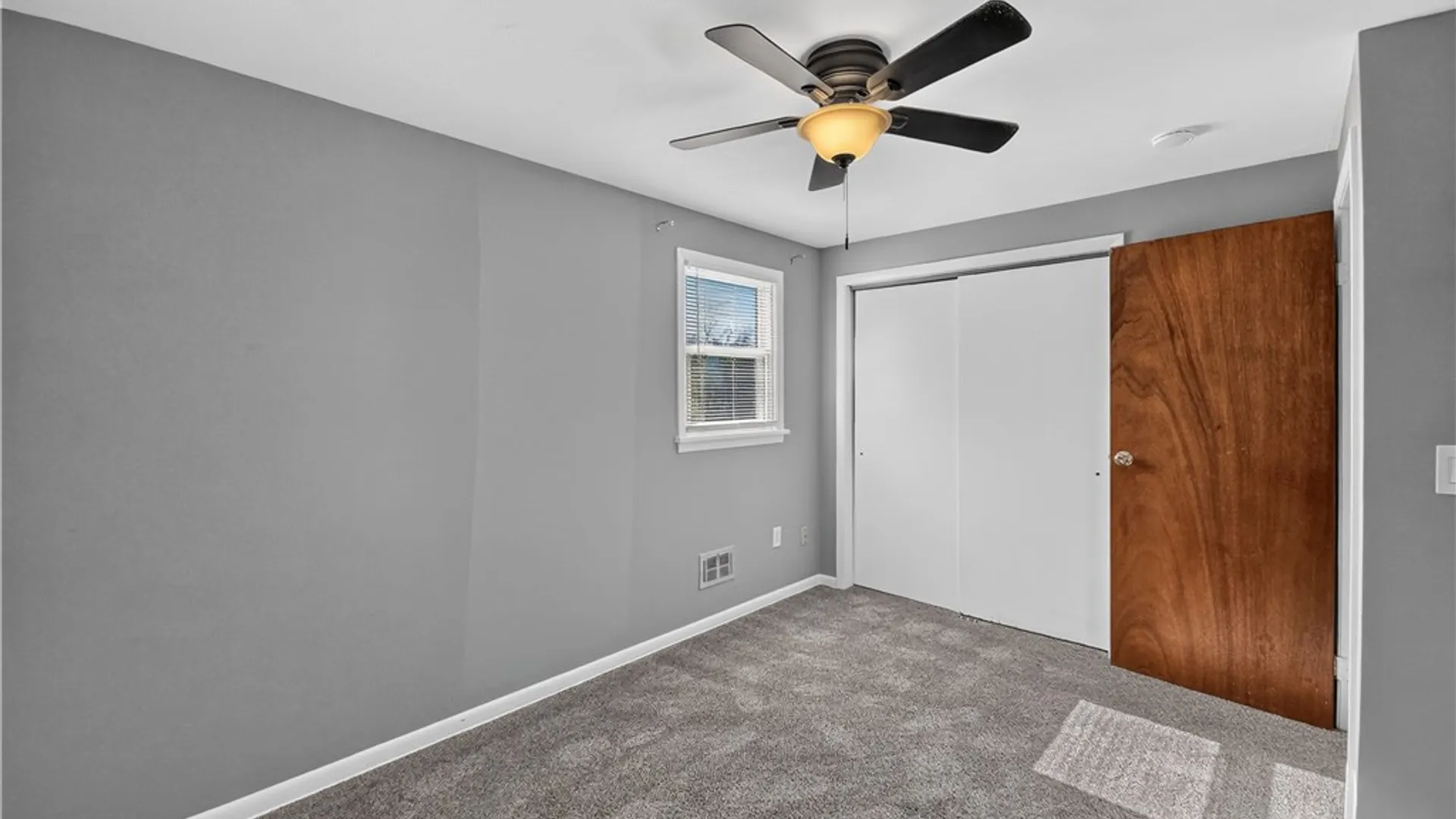 Property at 164 - 166 Albert Street, Gates, NY 14606 24