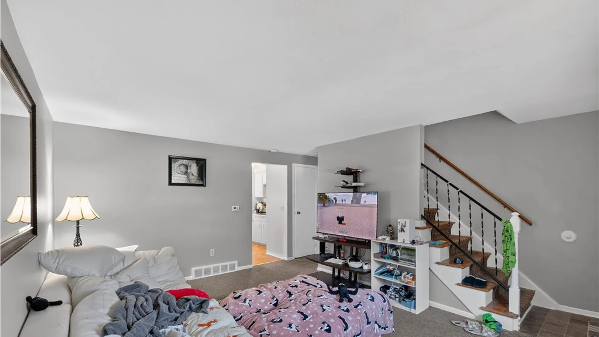 Property at 164 - 166 Albert Street, Gates, NY 14606 27