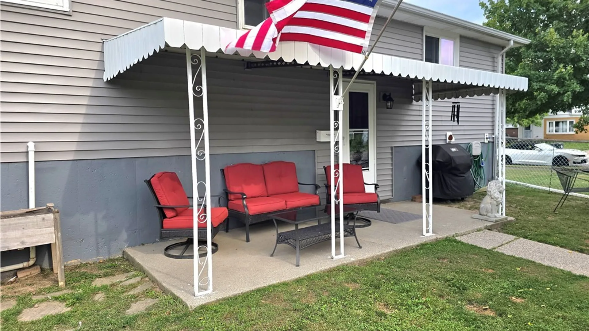 Property at 38 Colonial Dr, Tonawanda, NY 14150 24