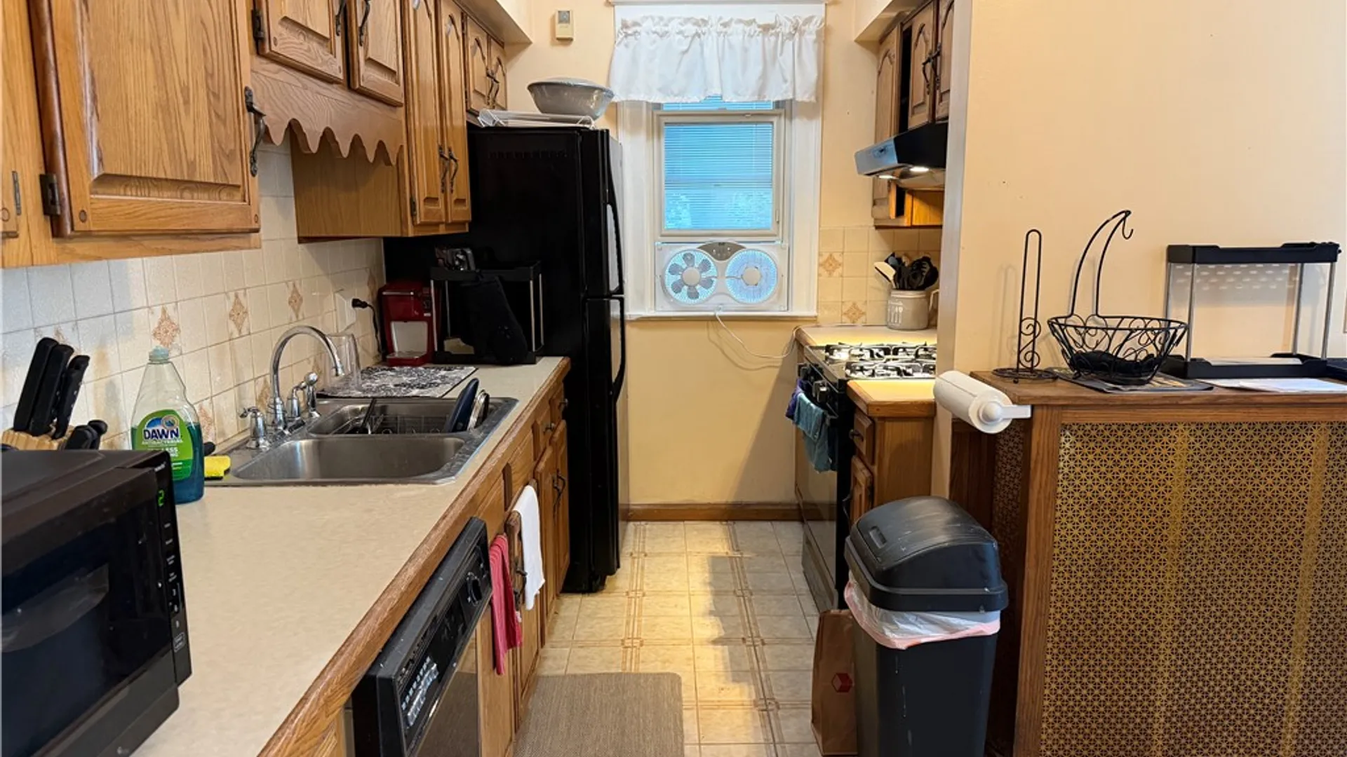 Property at 164-166 Millbank Street, Rochester, NY 14619 11