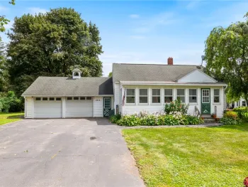Property at 4312 Ridge Road, Williamson, NY 14589