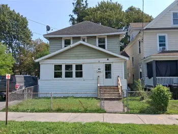 Property at 131 Fernwood Avenue, Syracuse, NY 13205