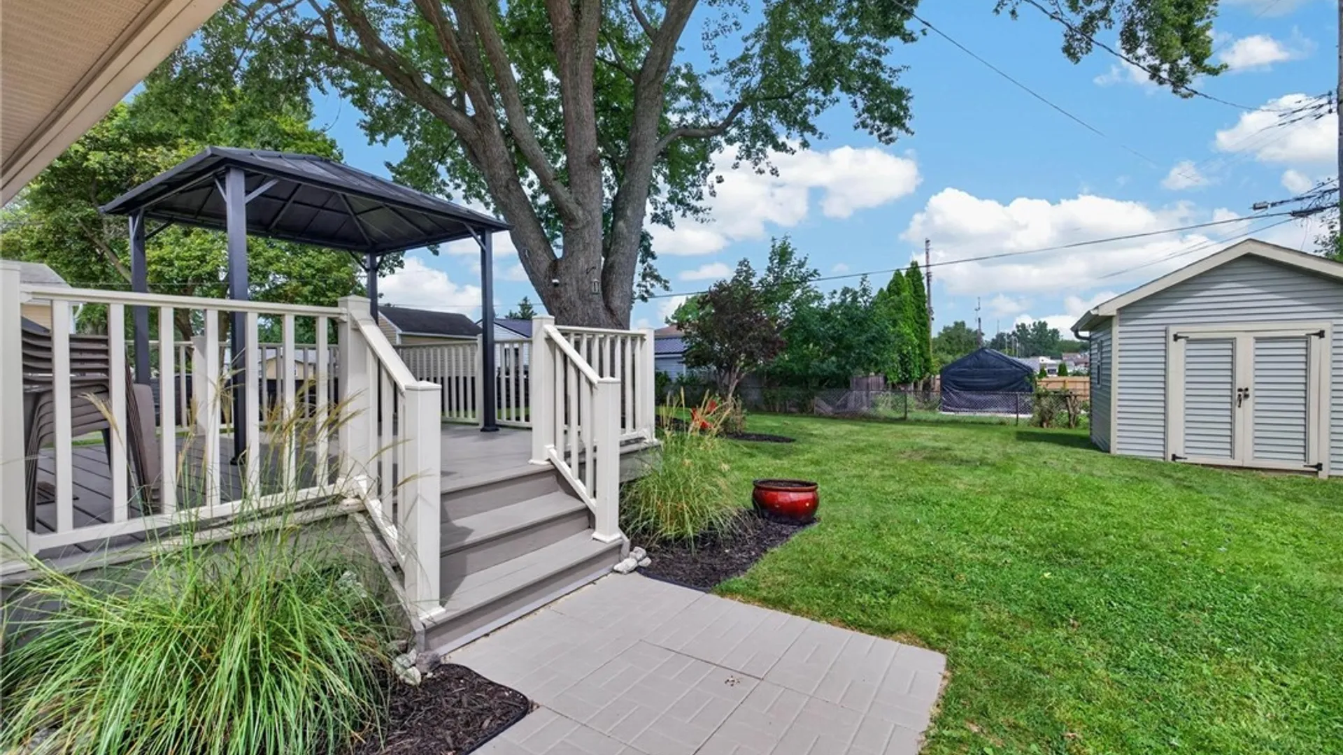 Property at 392 French Road, Cheektowaga, NY 14227 25