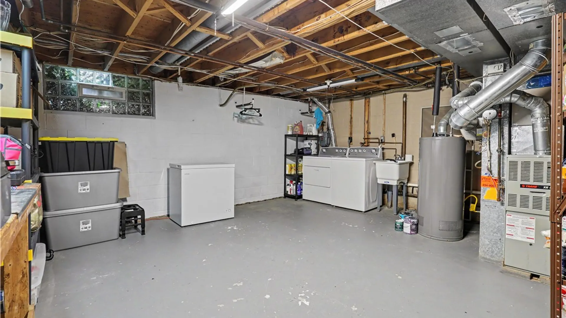 Property at 20 Penn Lane, Penfield, NY 14625 23