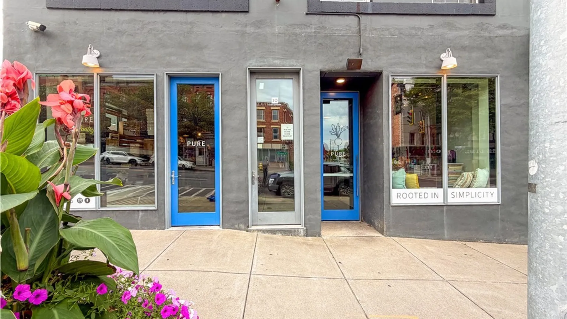 Property at 10 E Genesee Street, Auburn, NY 13021 3