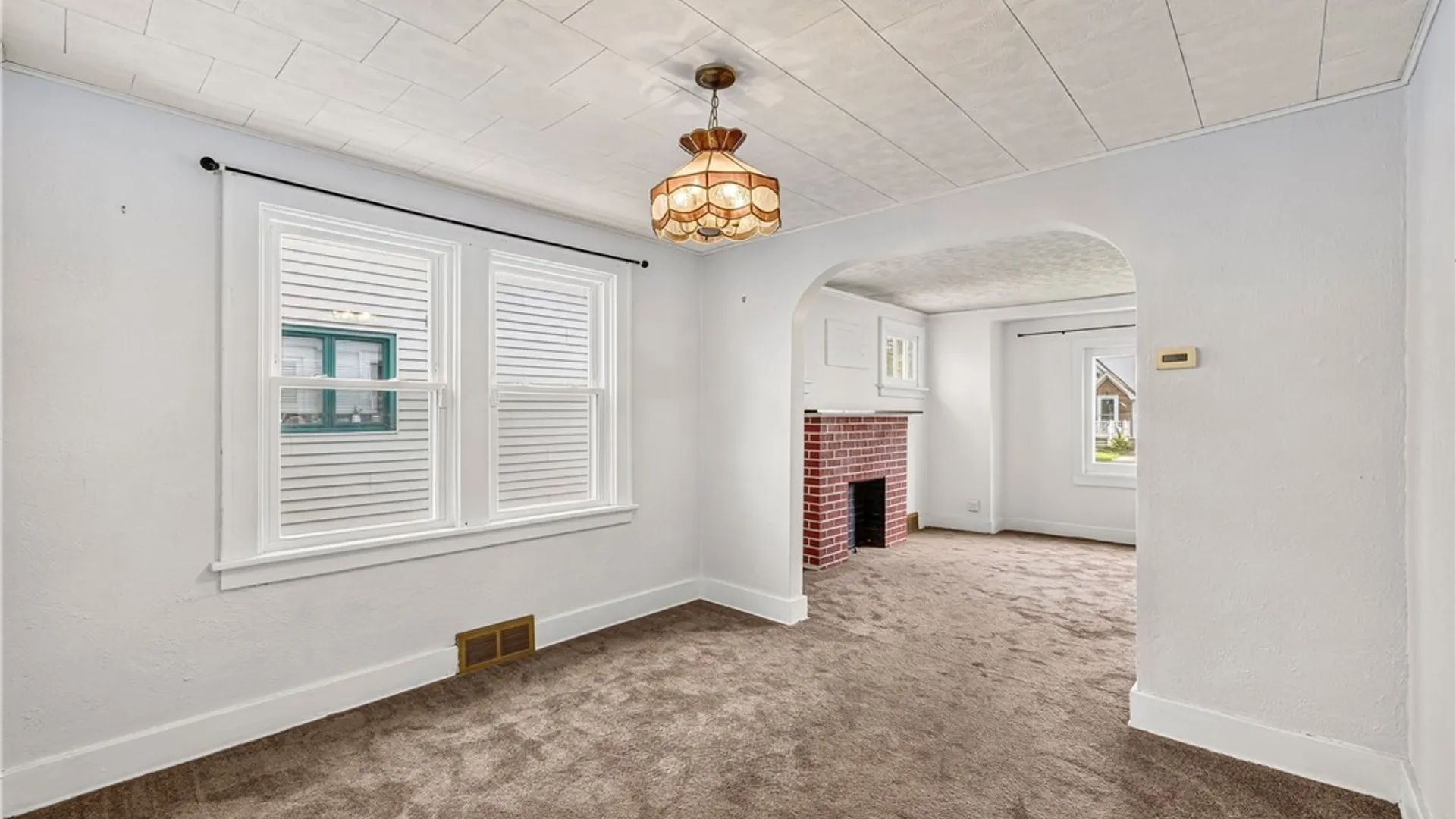 Property at 356 Saint Lawrence Avenue, Buffalo, NY 14216 7
