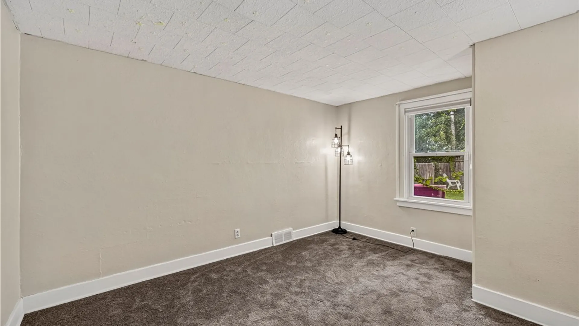 Property at 356 Saint Lawrence Avenue, Buffalo, NY 14216 11
