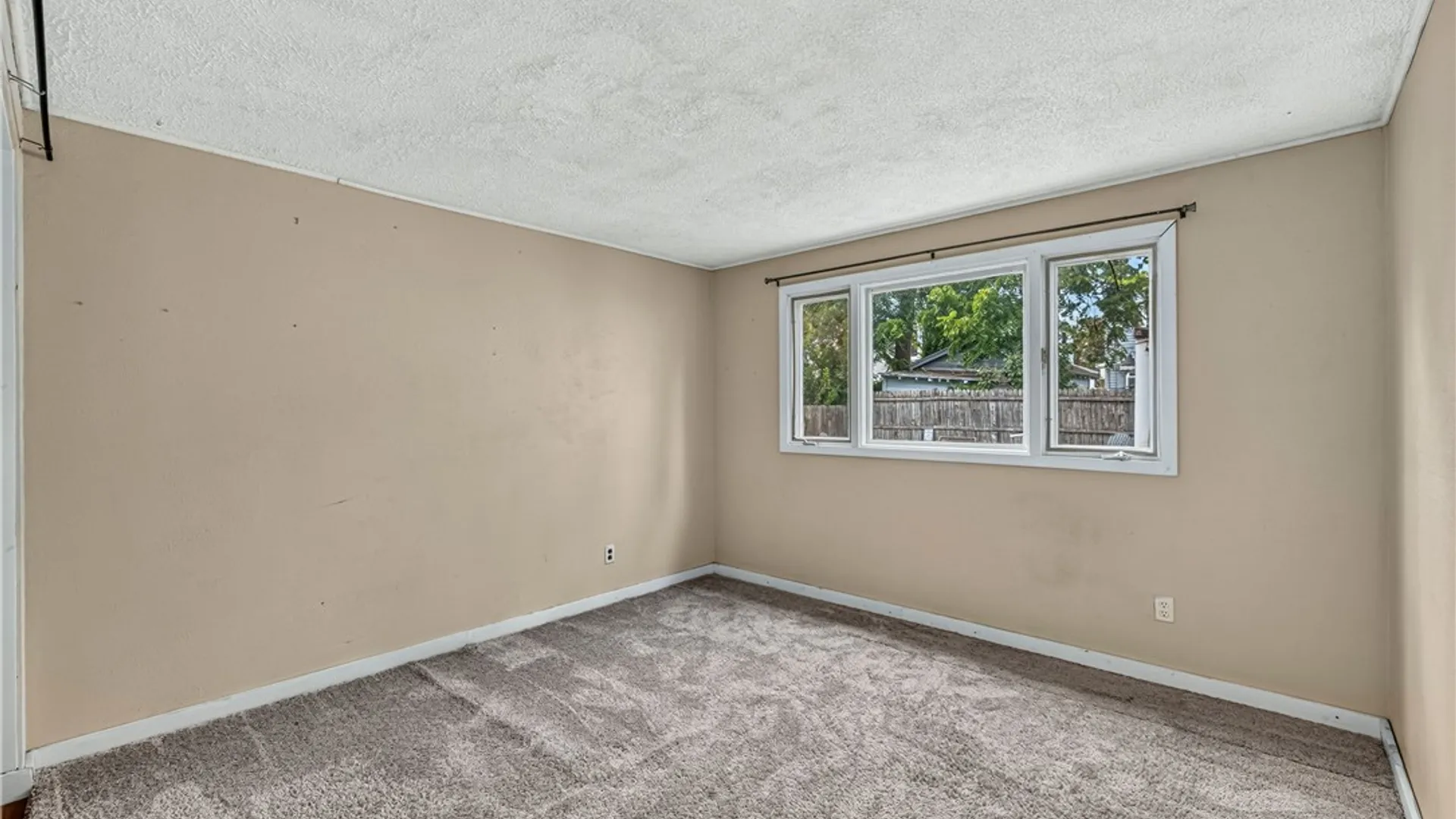Property at 356 Saint Lawrence Avenue, Buffalo, NY 14216 13