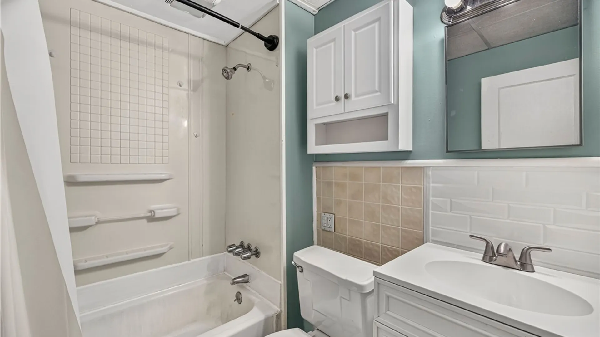 Property at 356 Saint Lawrence Avenue, Buffalo, NY 14216 15