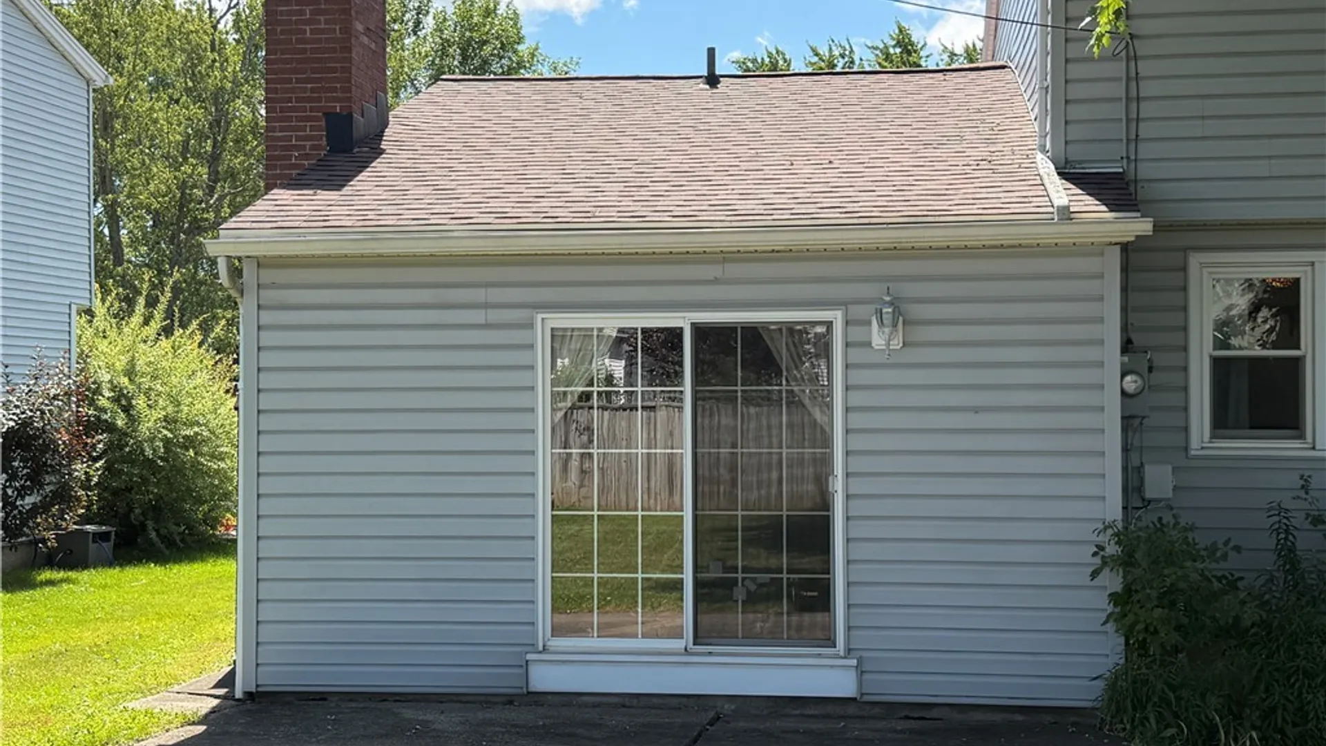 Property at 64 Robin Hill Dr Drive, Amherst, NY 14221 6