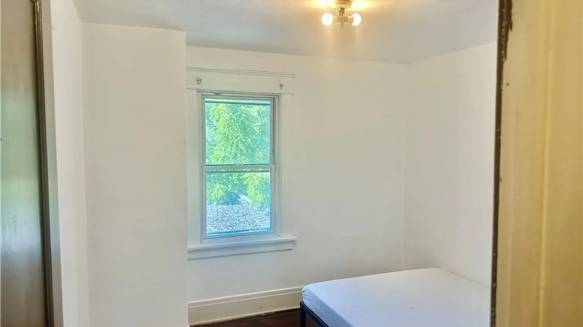 Property at 129 W Northrup Place, Buffalo, NY 14214 14