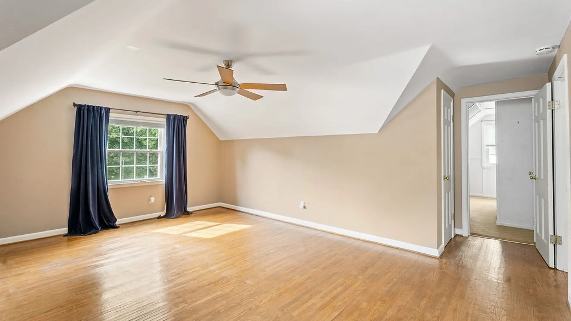 Property at 398 Darwin Drive, Amherst, NY 14226 26