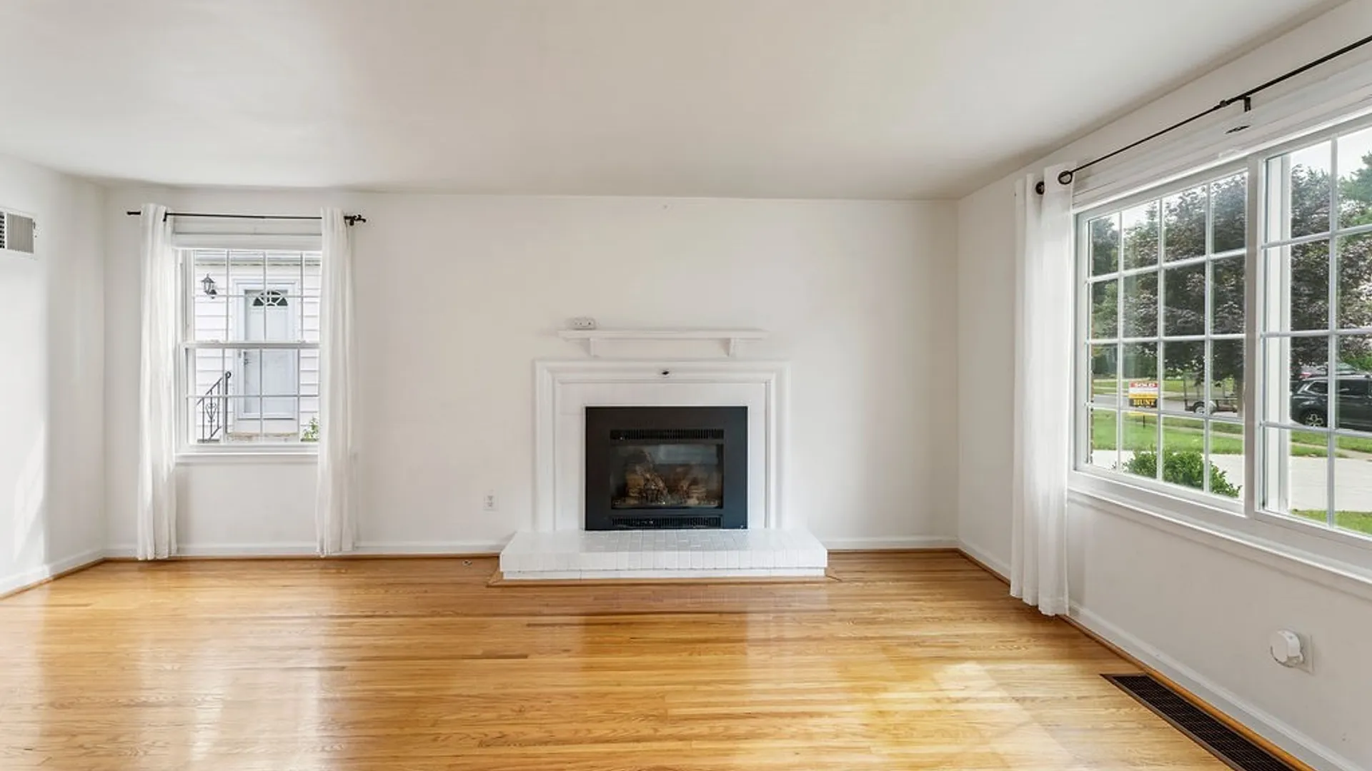 Property at 398 Darwin Drive, Amherst, NY 14226 7