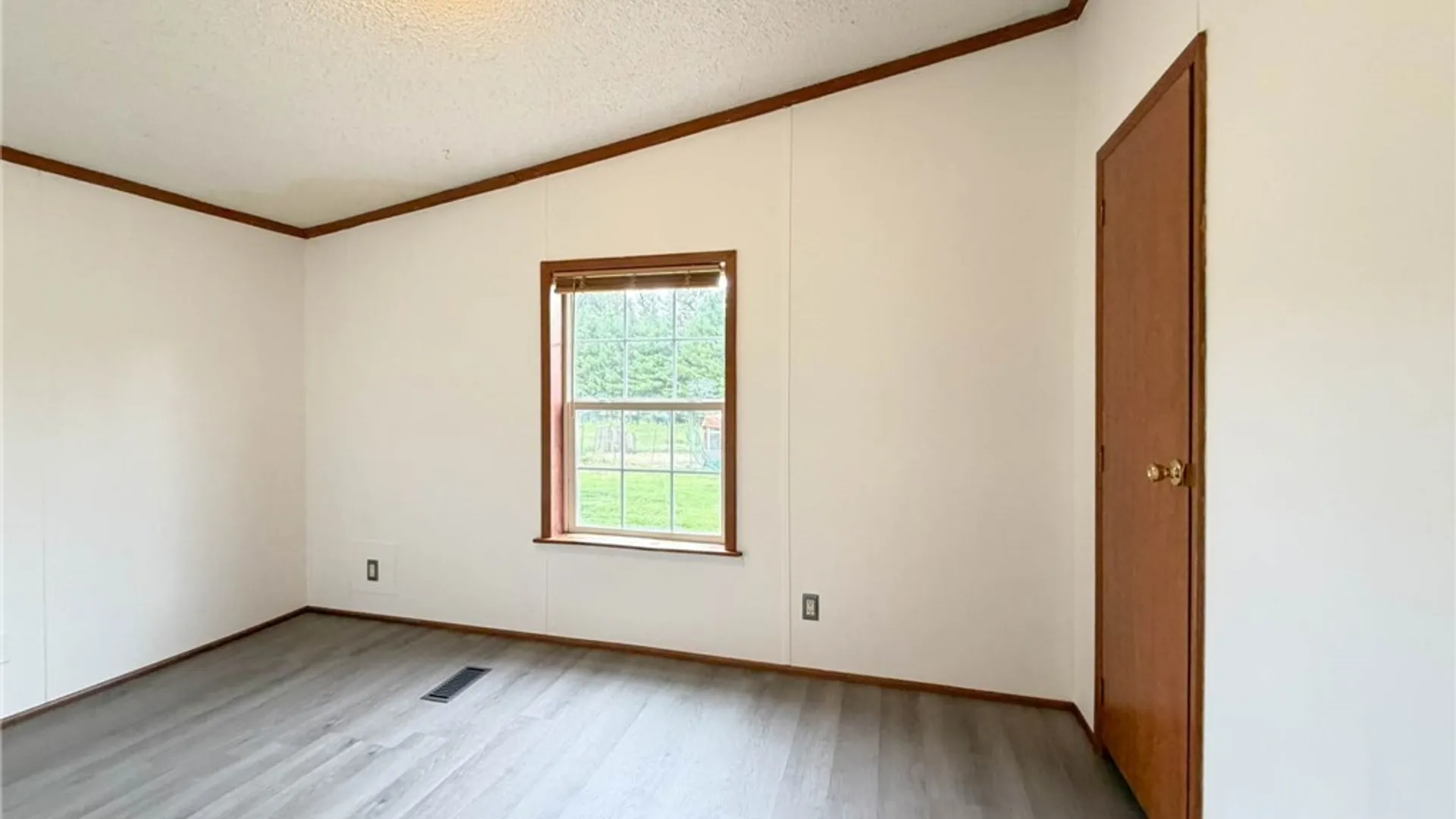 Property at 2503 Eckel Road, Vienna, NY 13308 25