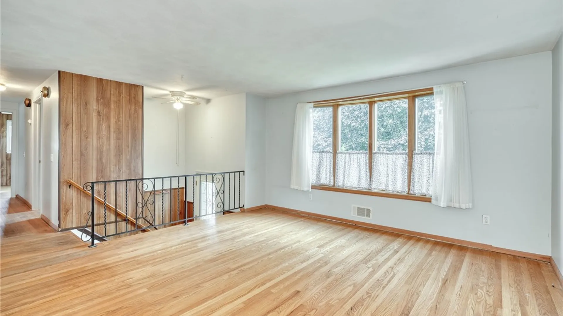 Property at 576 Grace Avenue, Arcadia, NY 14513 5