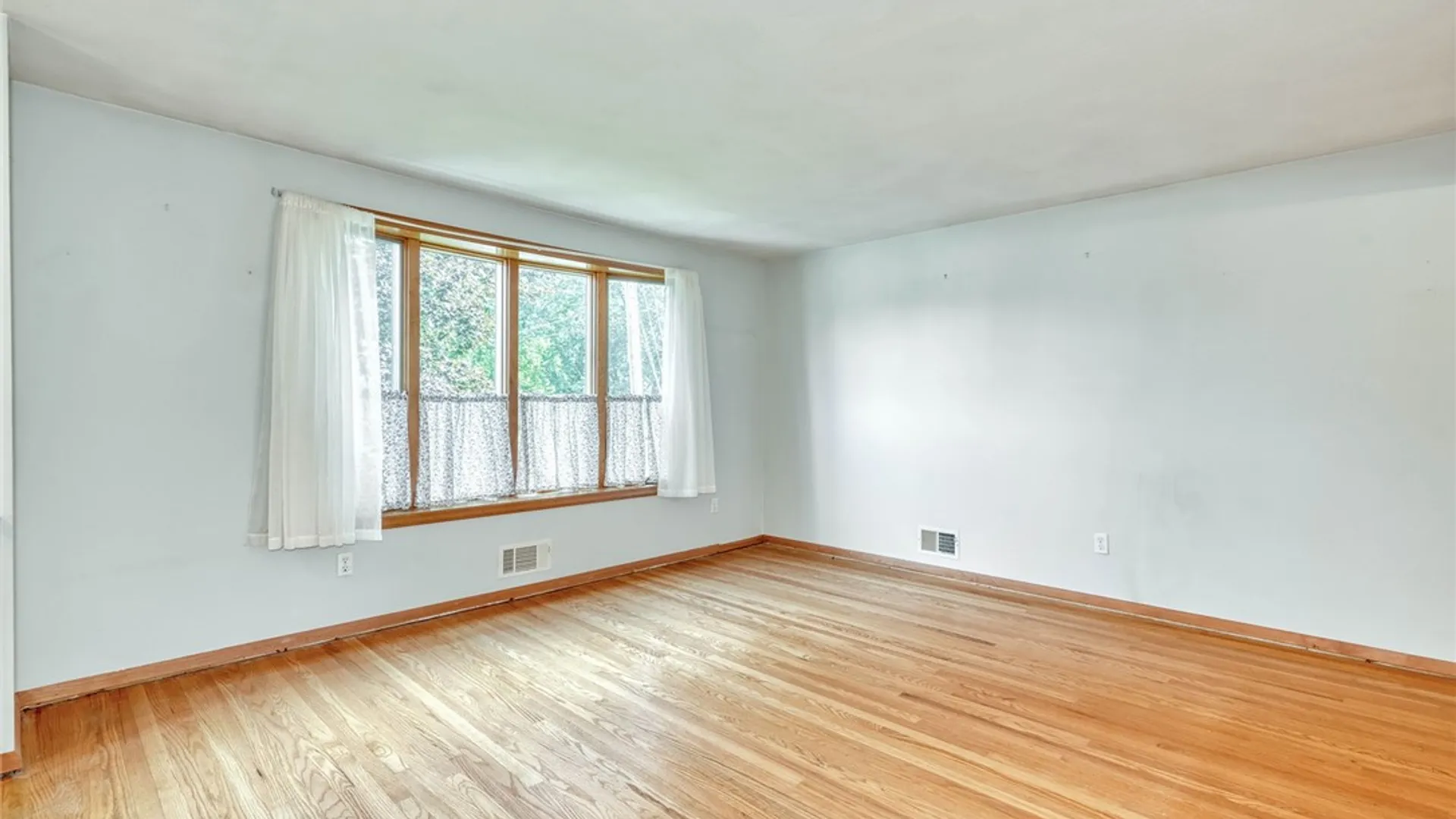 Property at 576 Grace Avenue, Arcadia, NY 14513 6