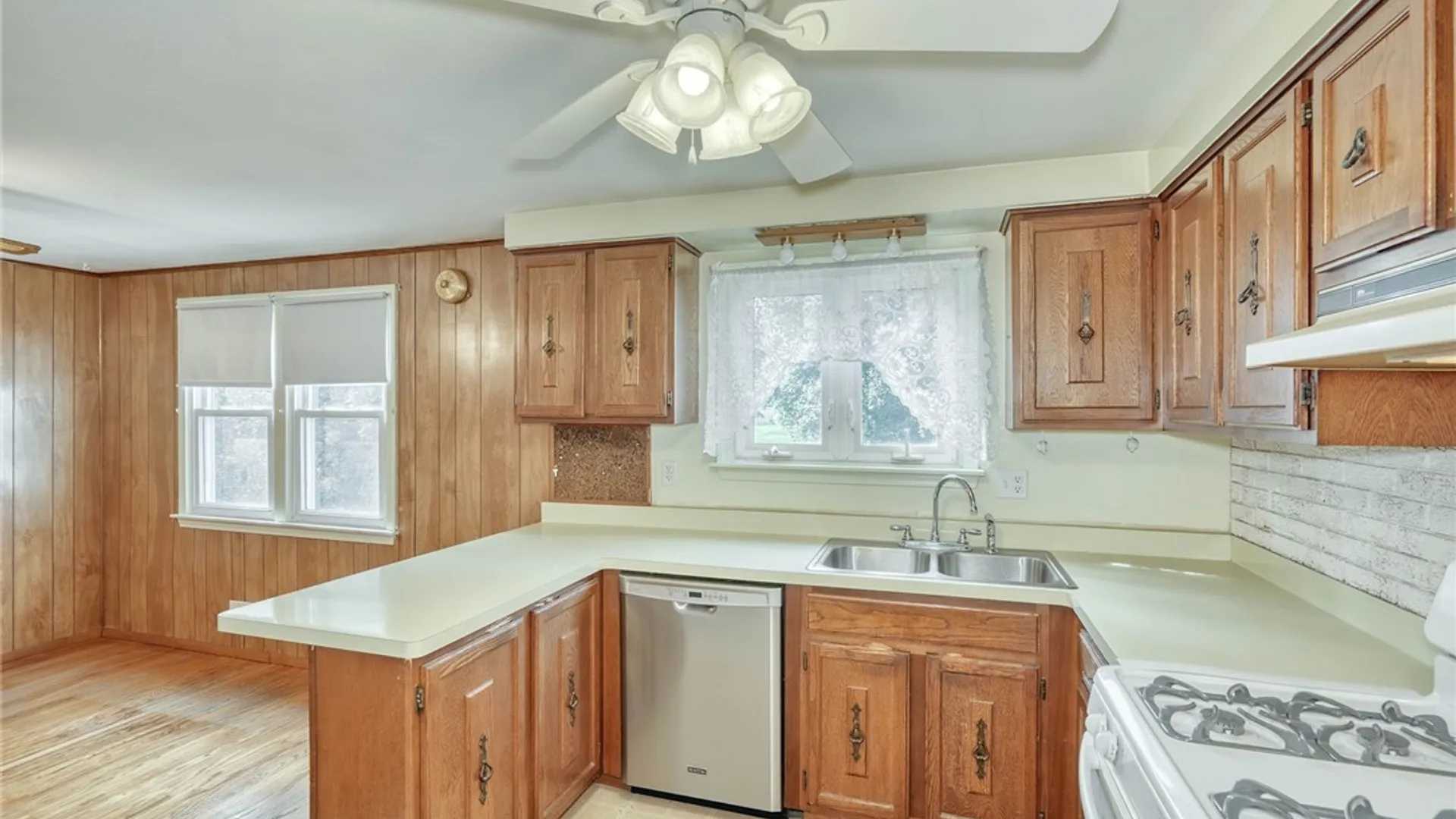 Property at 576 Grace Avenue, Arcadia, NY 14513 14