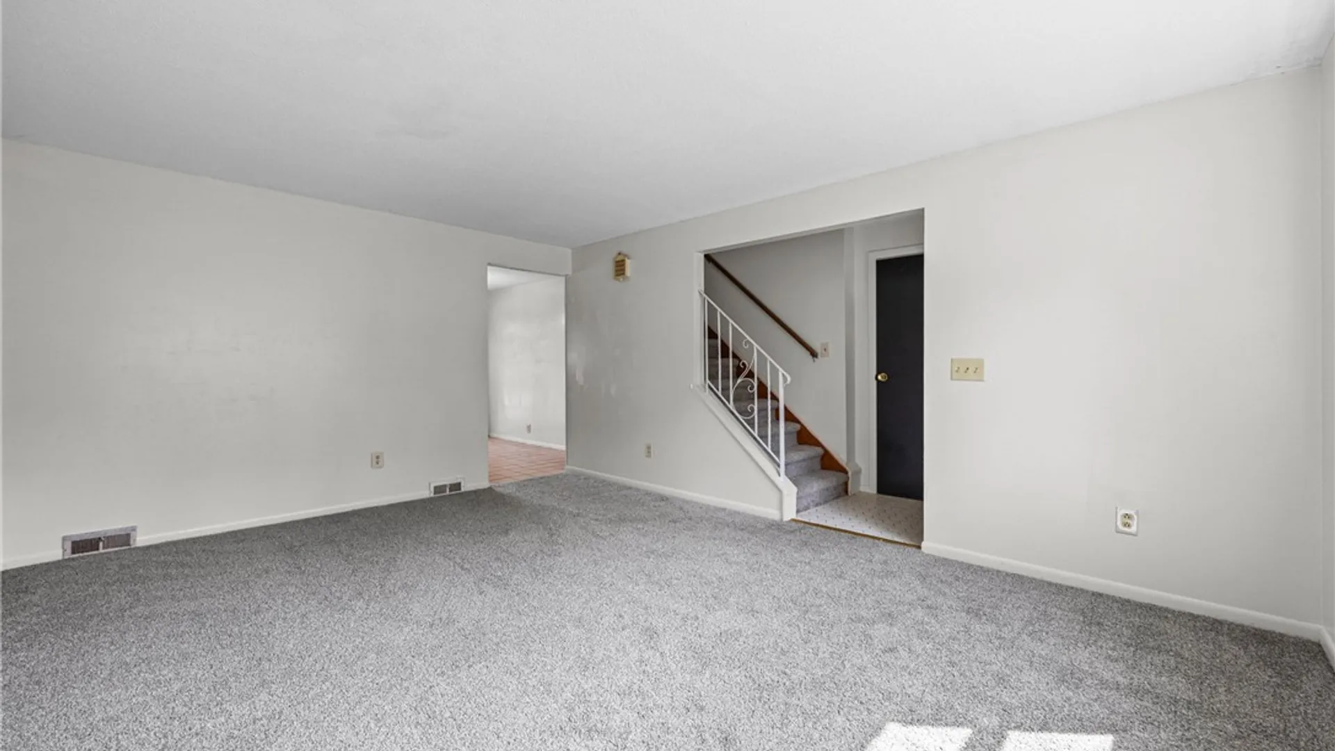 Property at 44 Rossmore Street, Gates, NY 14606 8